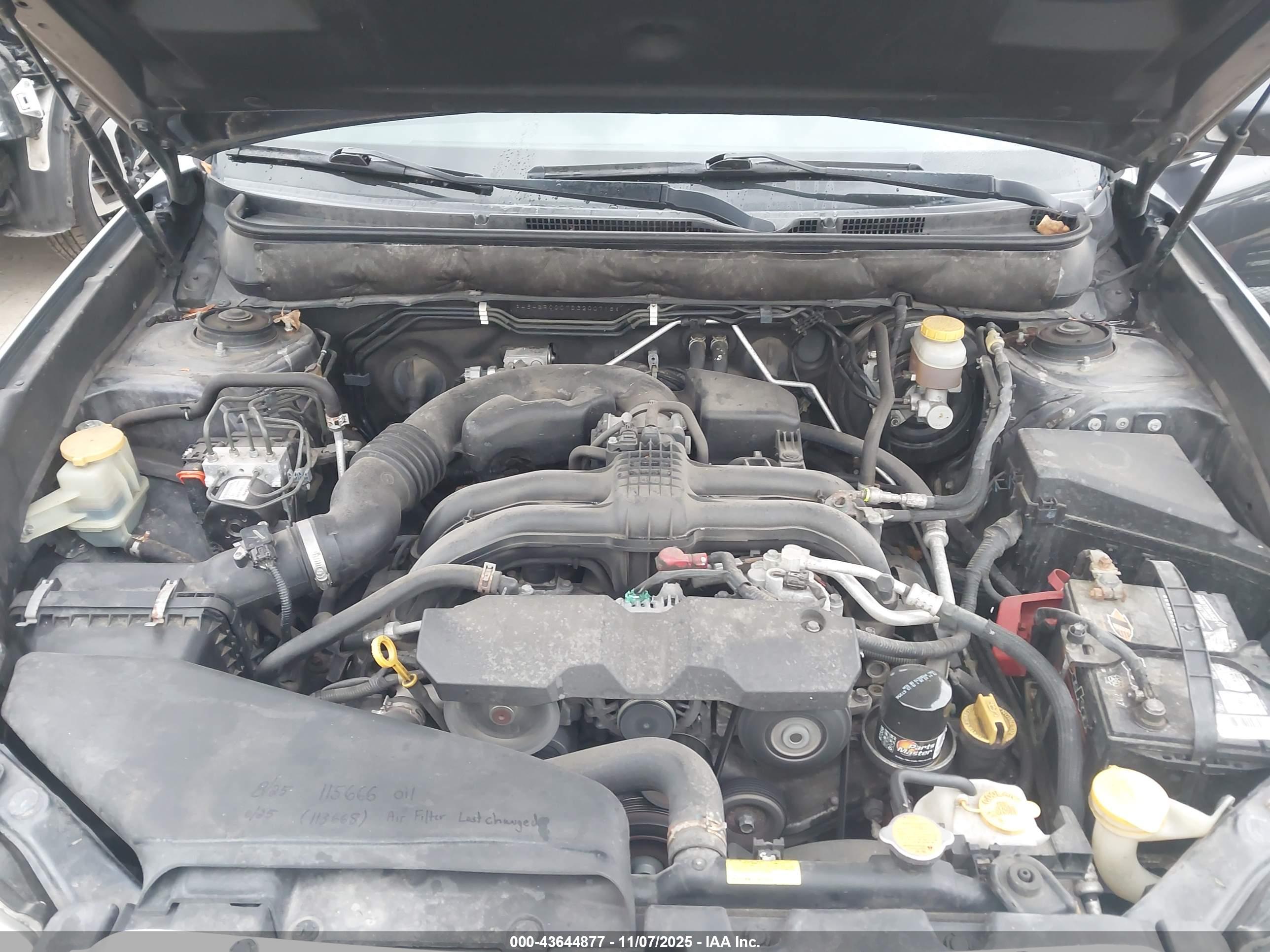 SUBARU OUTBACK image 10