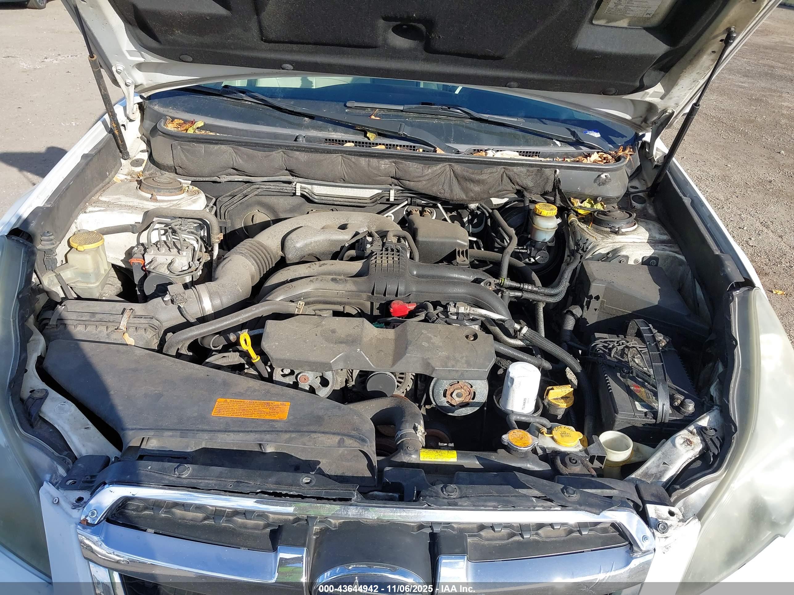 SUBARU LEGACY image 10