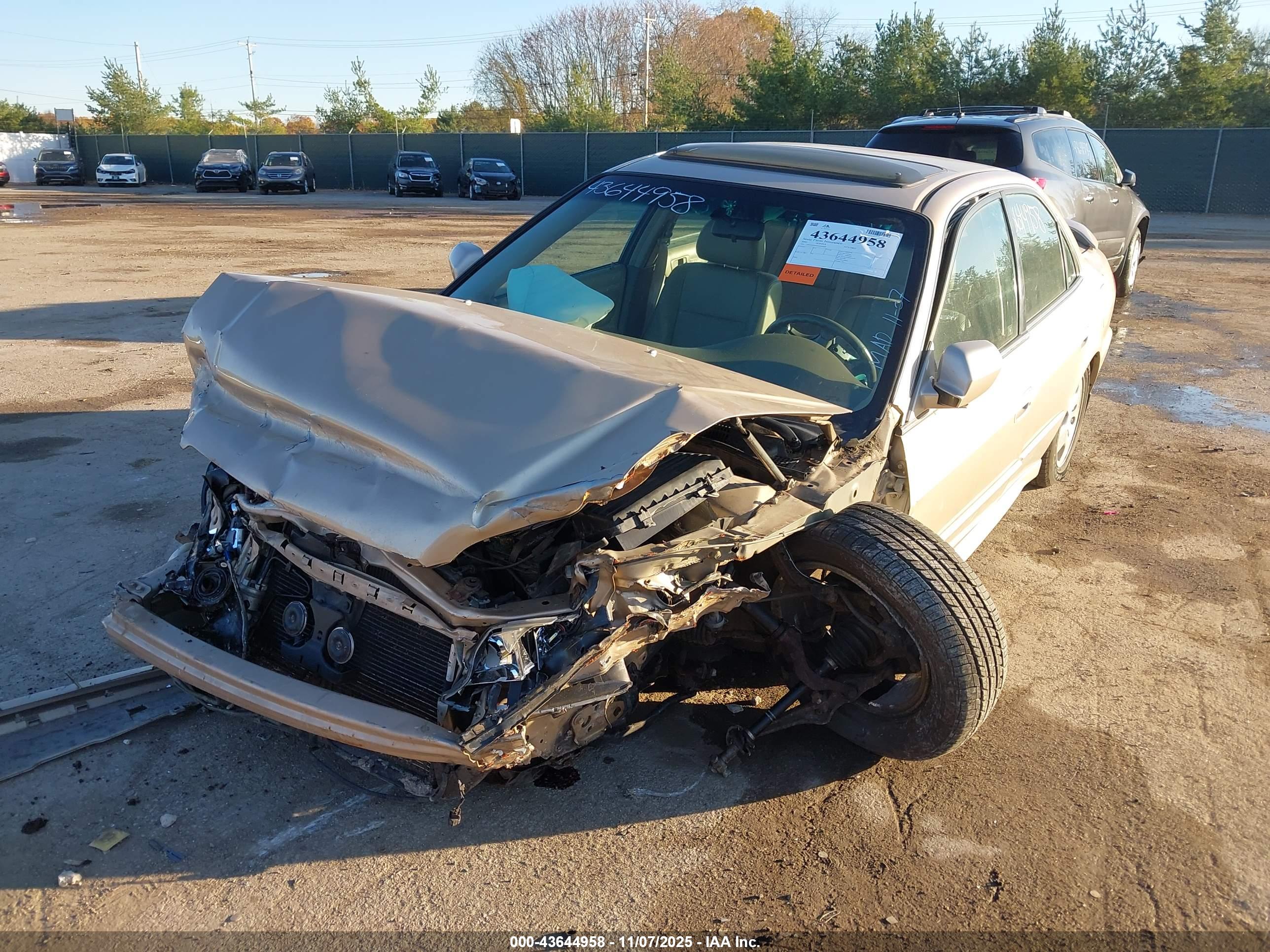 HONDA ACCORD image 6