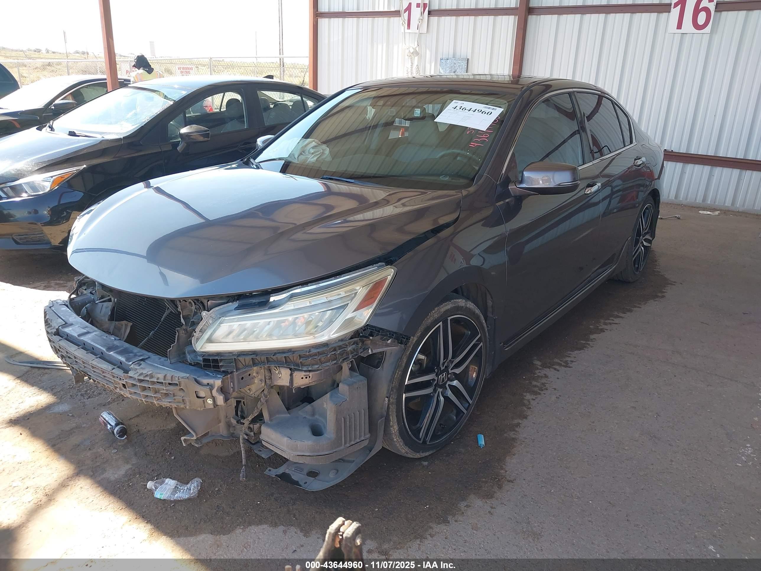 HONDA ACCORD image 2