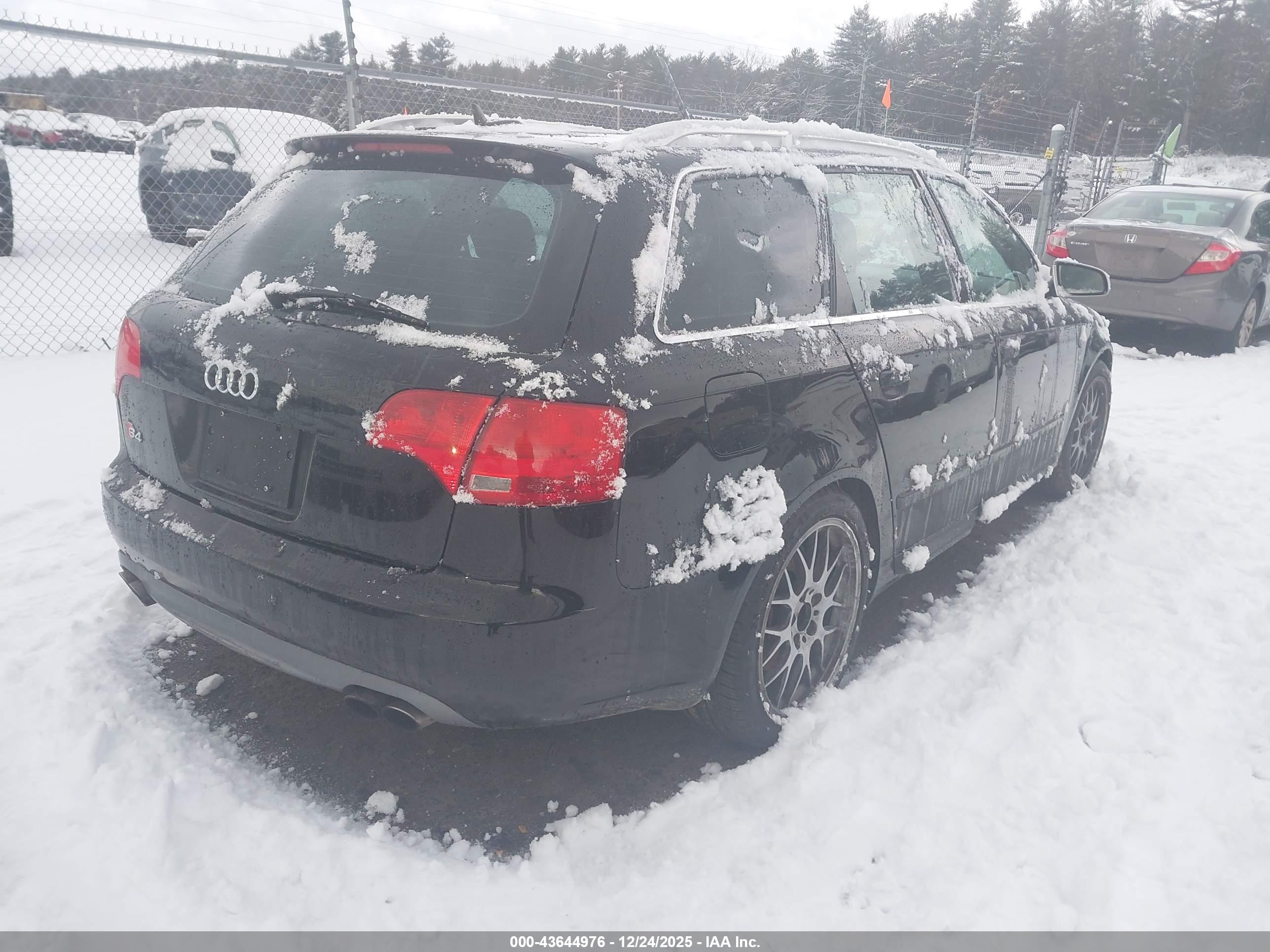 AUDI S4 image 4