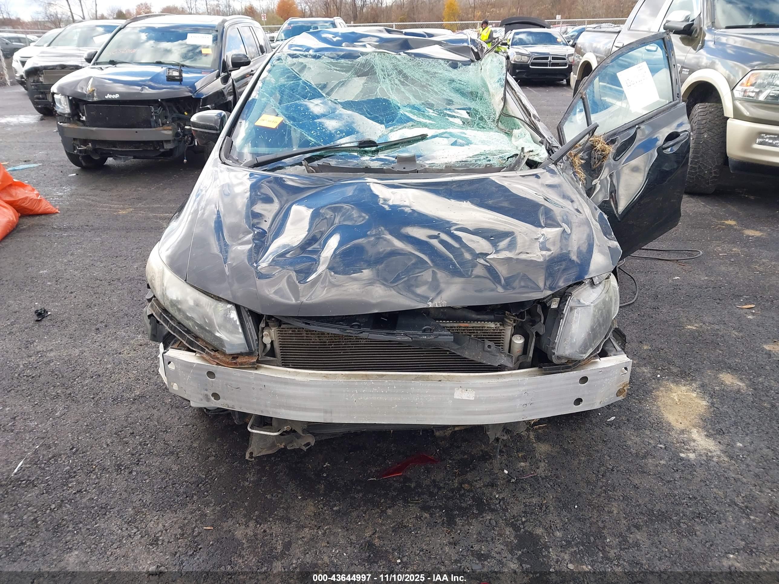 HONDA CIVIC image 6