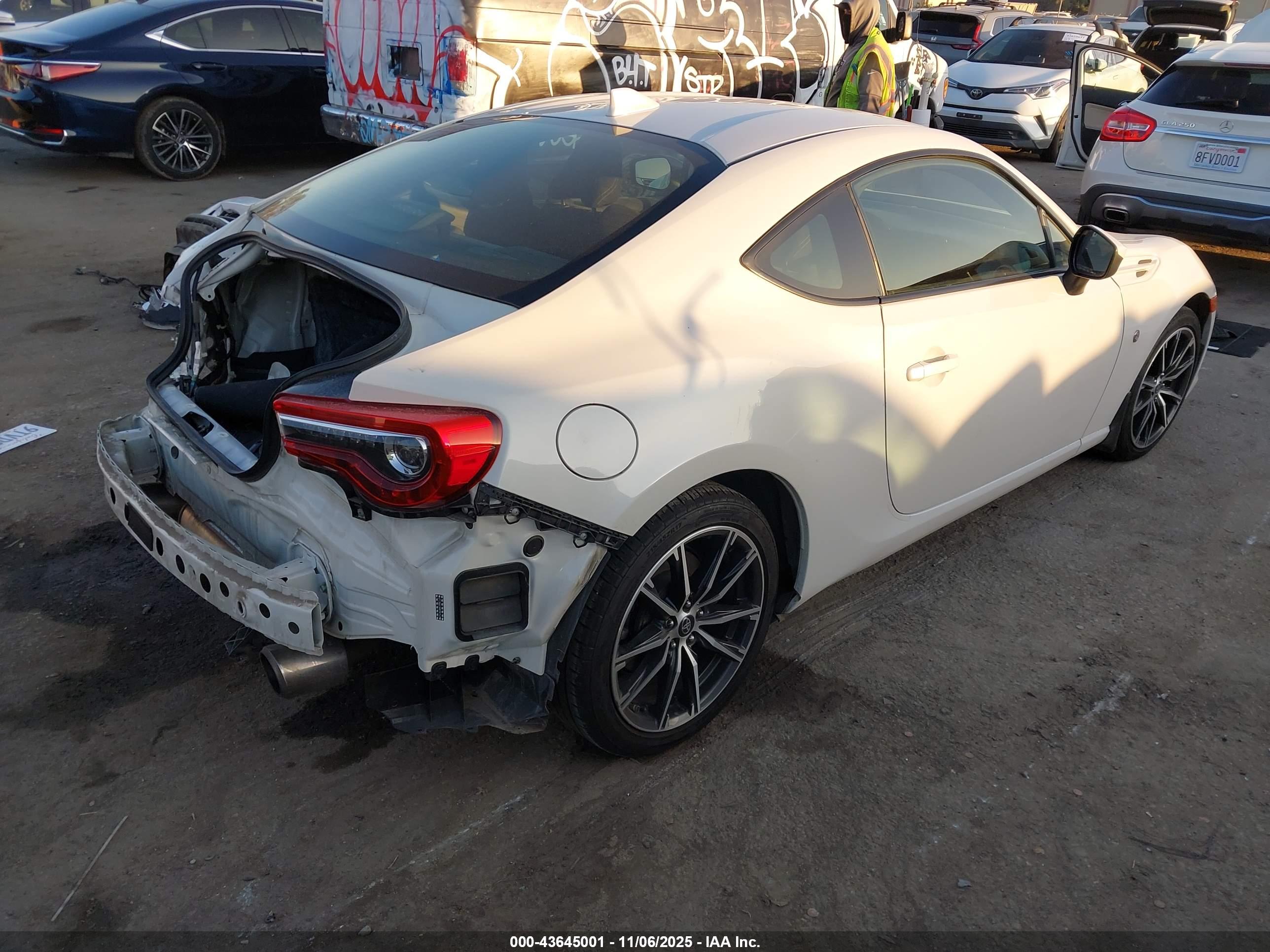 TOYOTA 86 image 4