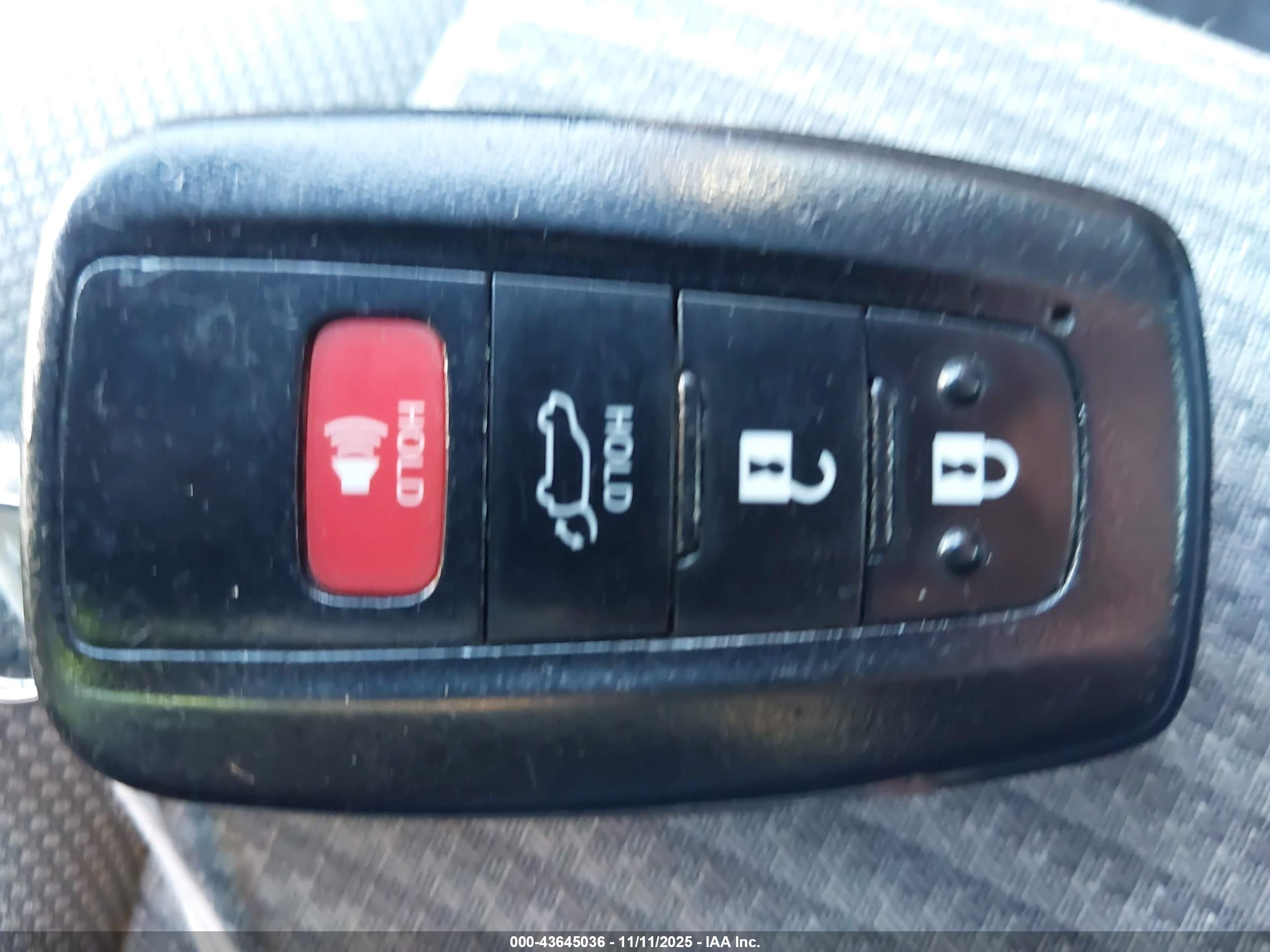 TOYOTA HIGHLANDER image 11
