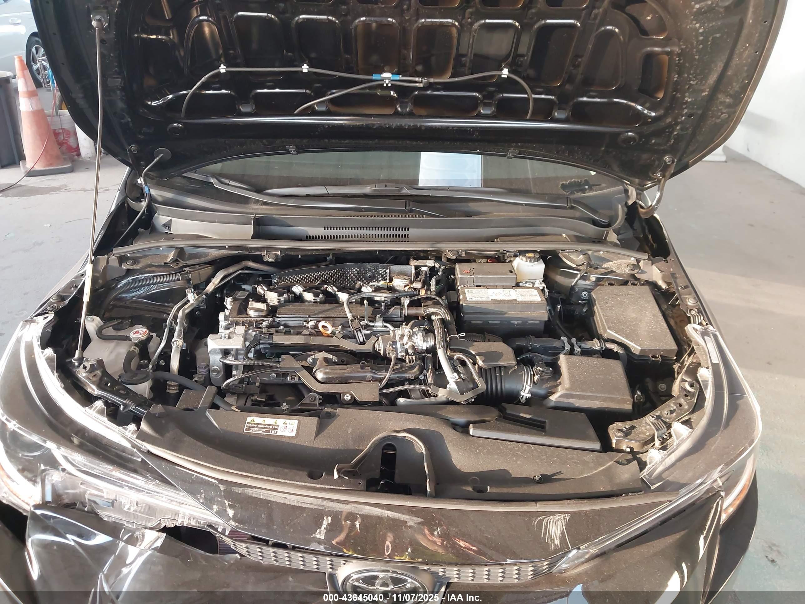 TOYOTA COROLLA image 10