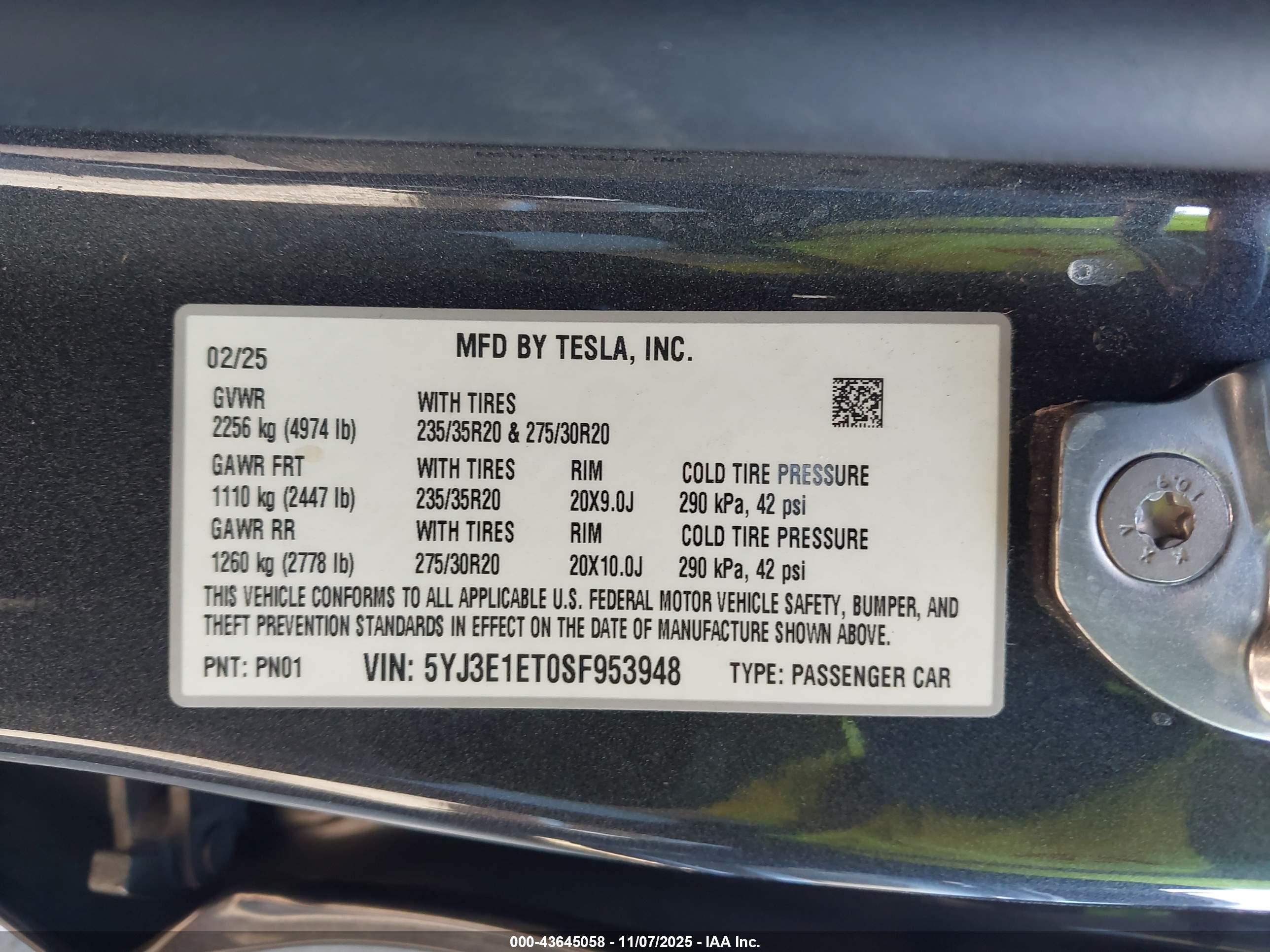TESLA MODEL image 9