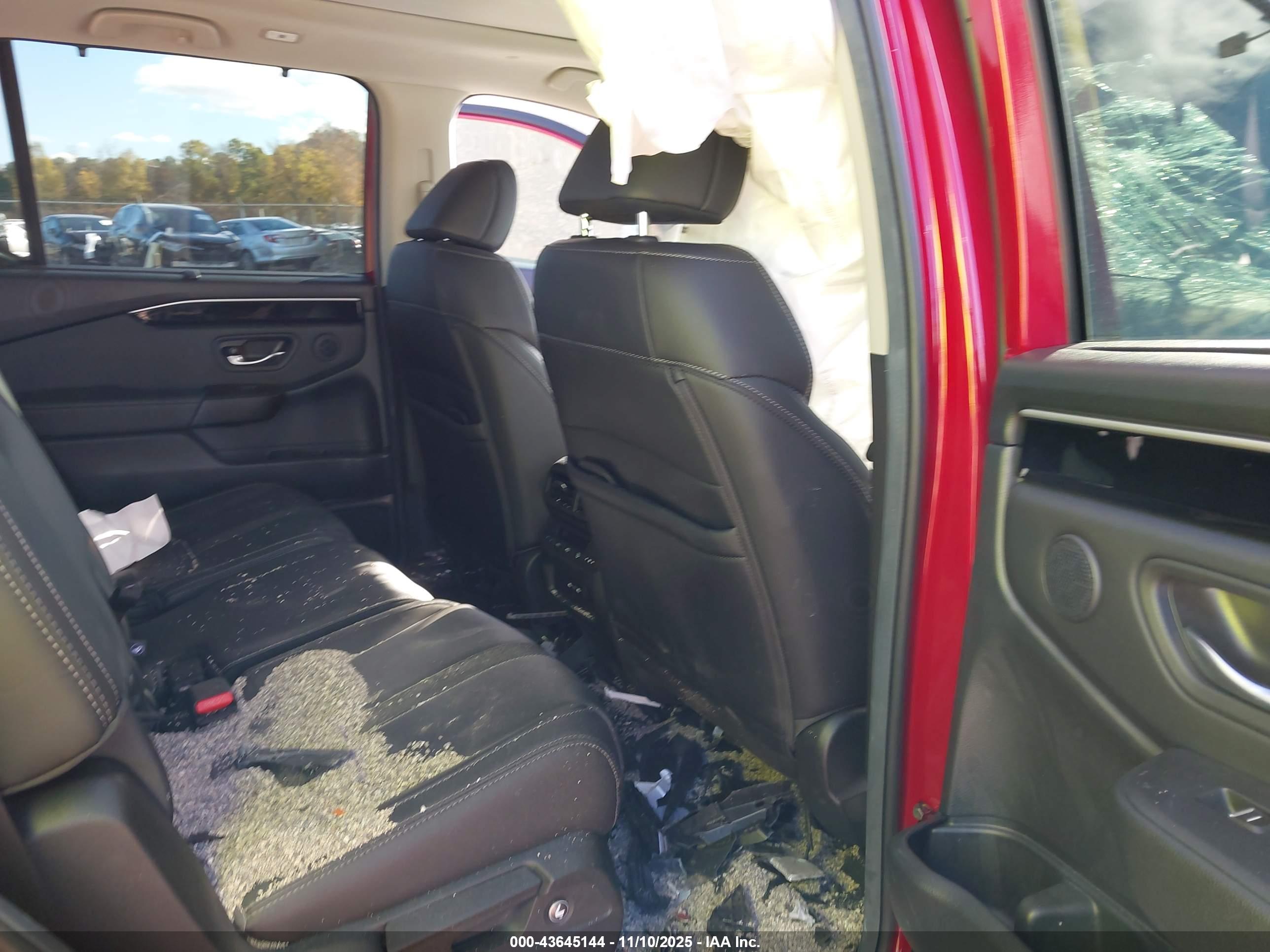 HONDA PILOT image 8
