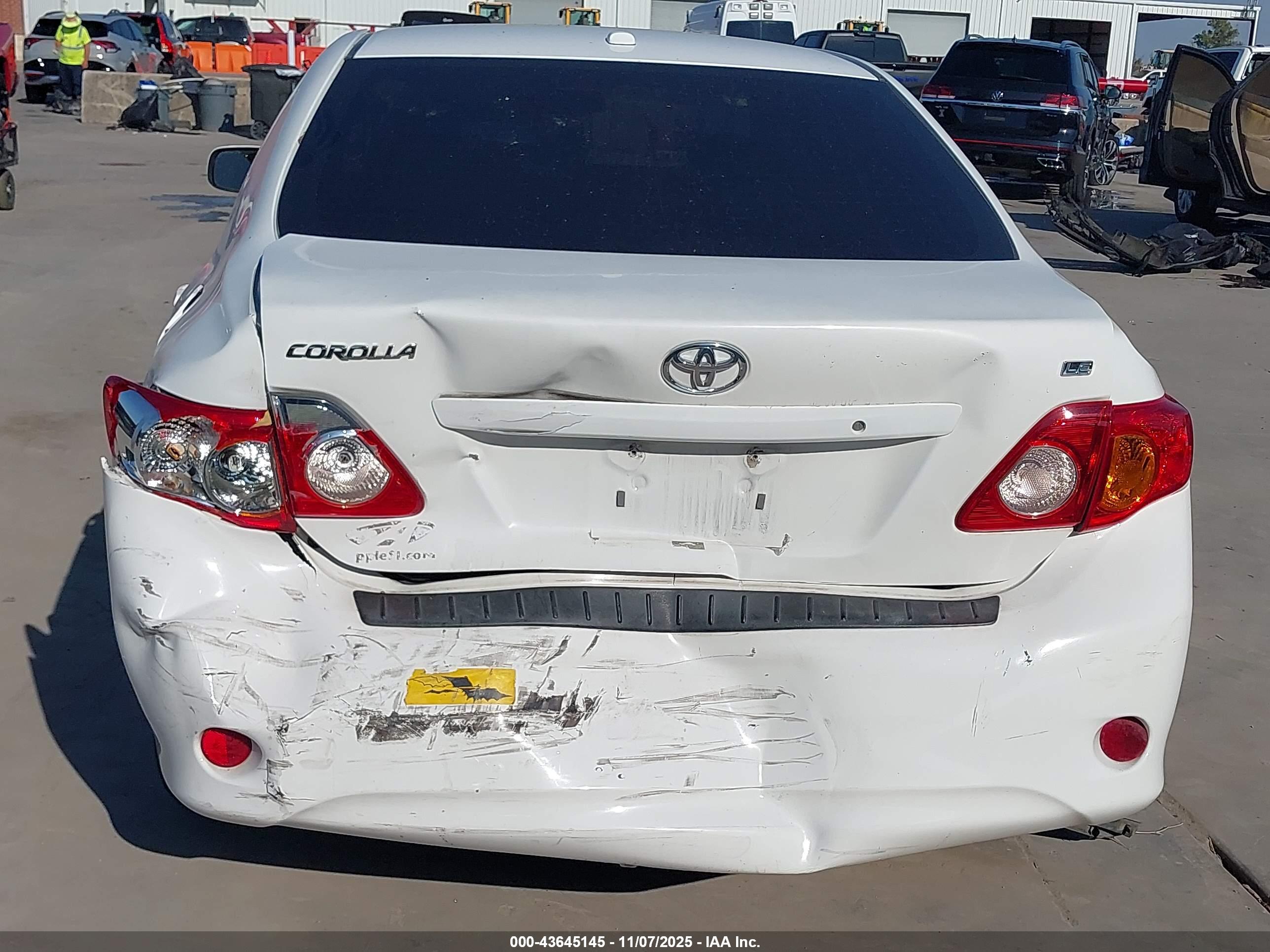 TOYOTA COROLLA image 6
