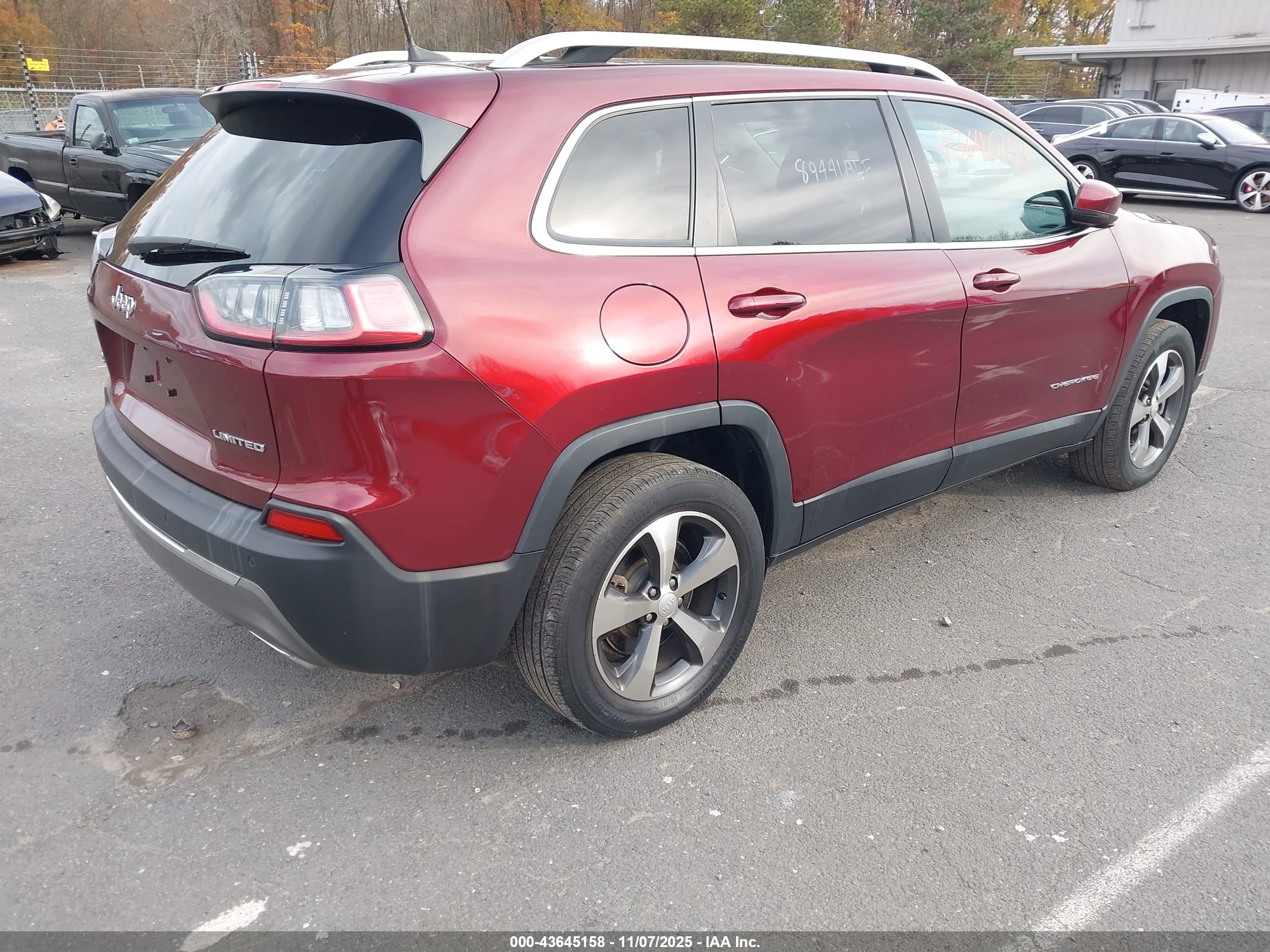 JEEP CHEROKEE image 4