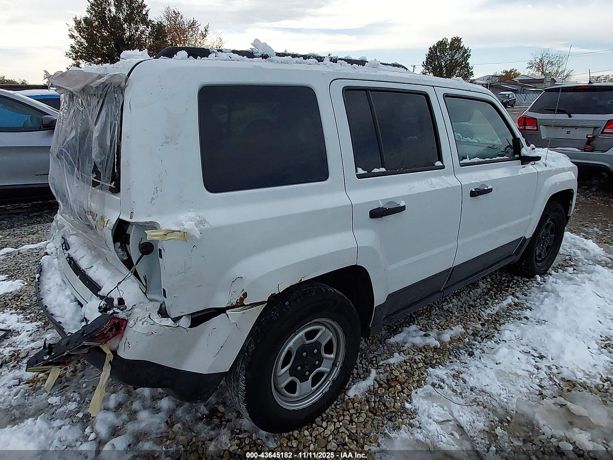 JEEP PATRIOT image 4