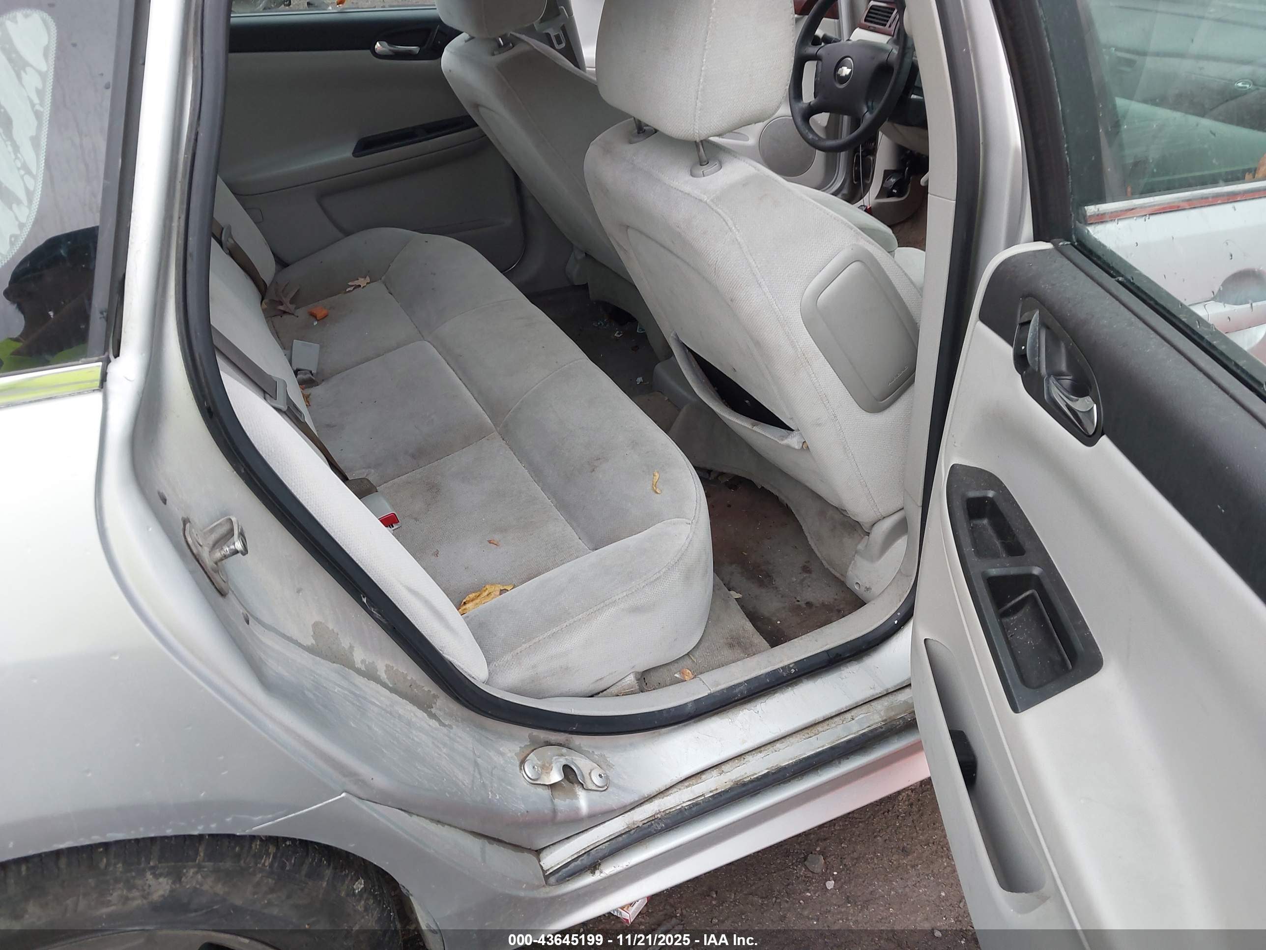 CHEVROLET IMPALA image 8
