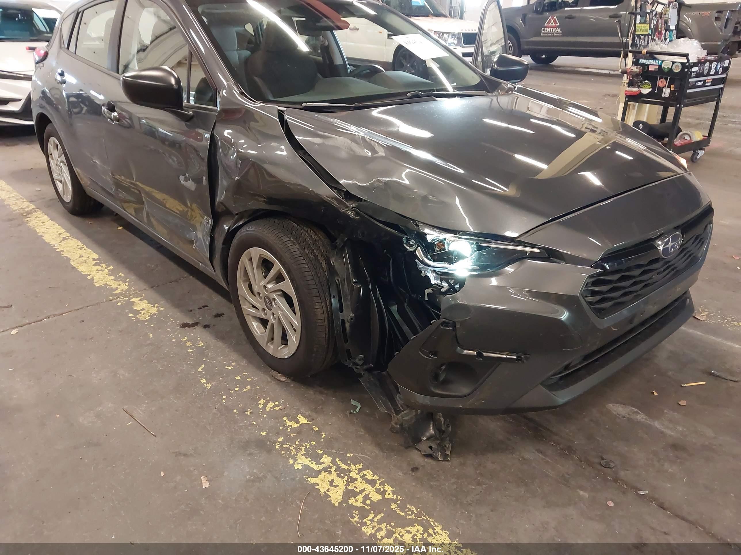 SUBARU IMPREZA image 6