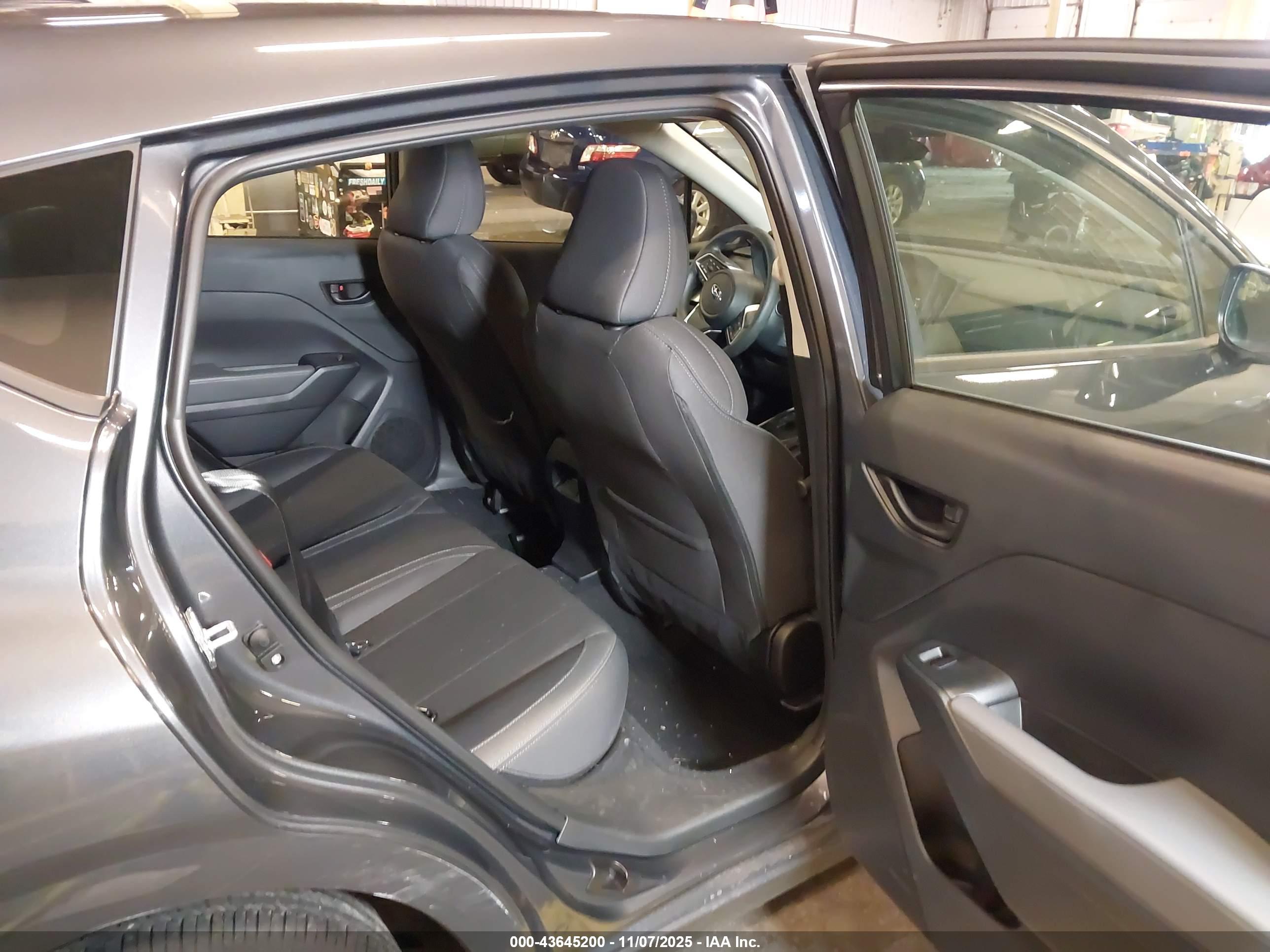 SUBARU IMPREZA image 8