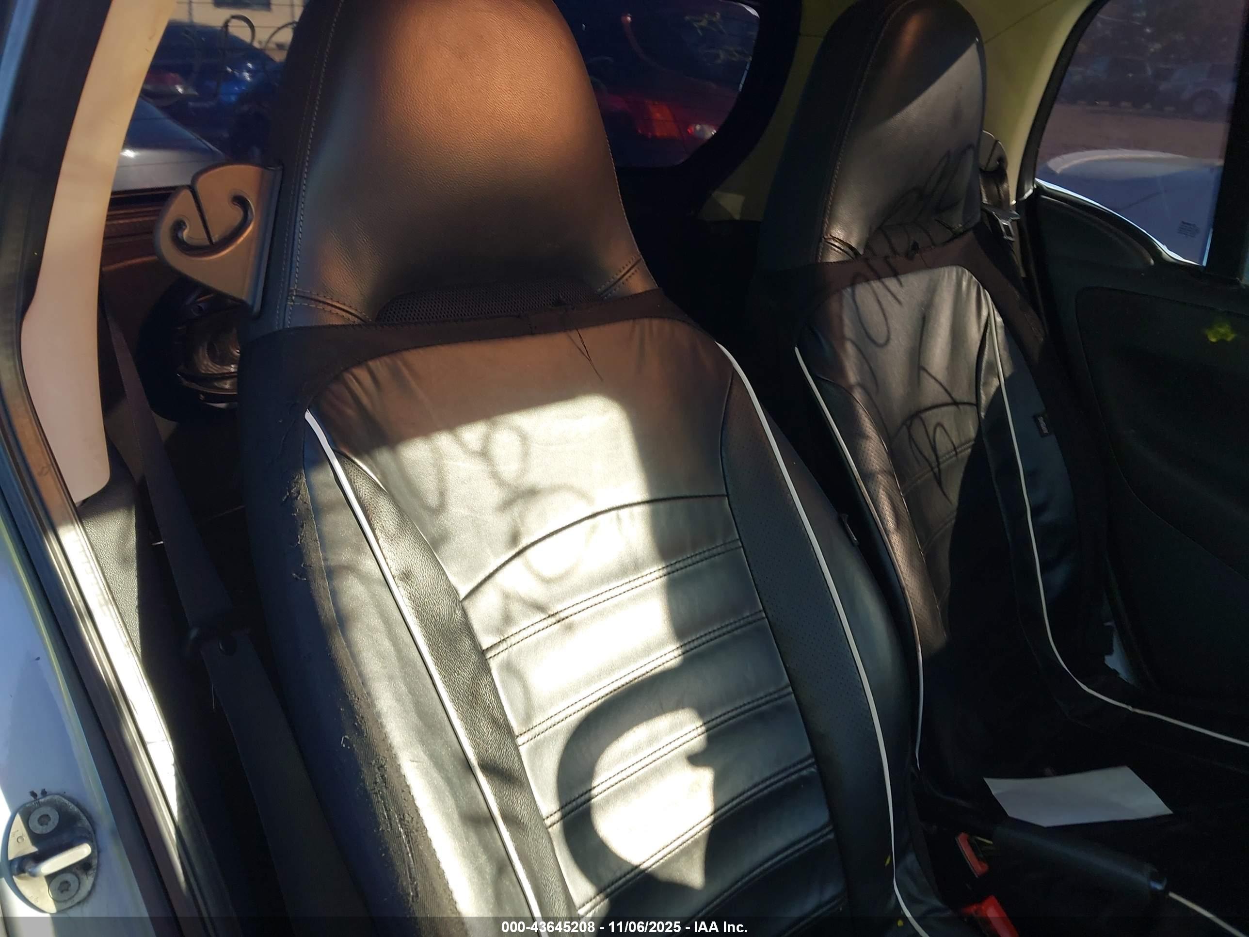 SMART FORTWO image 8