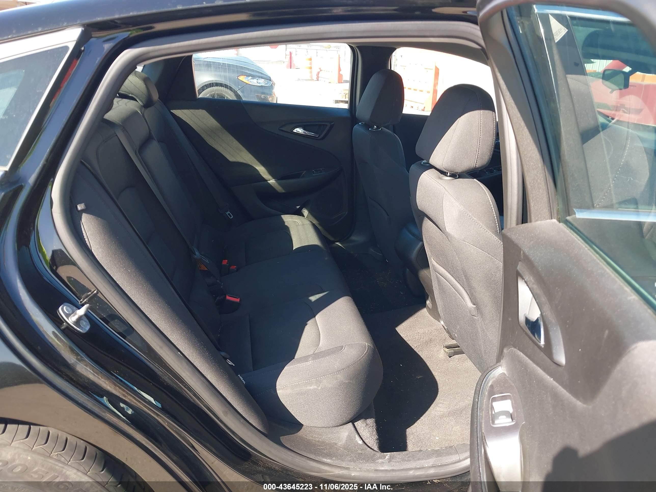 CHEVROLET MALIBU image 8