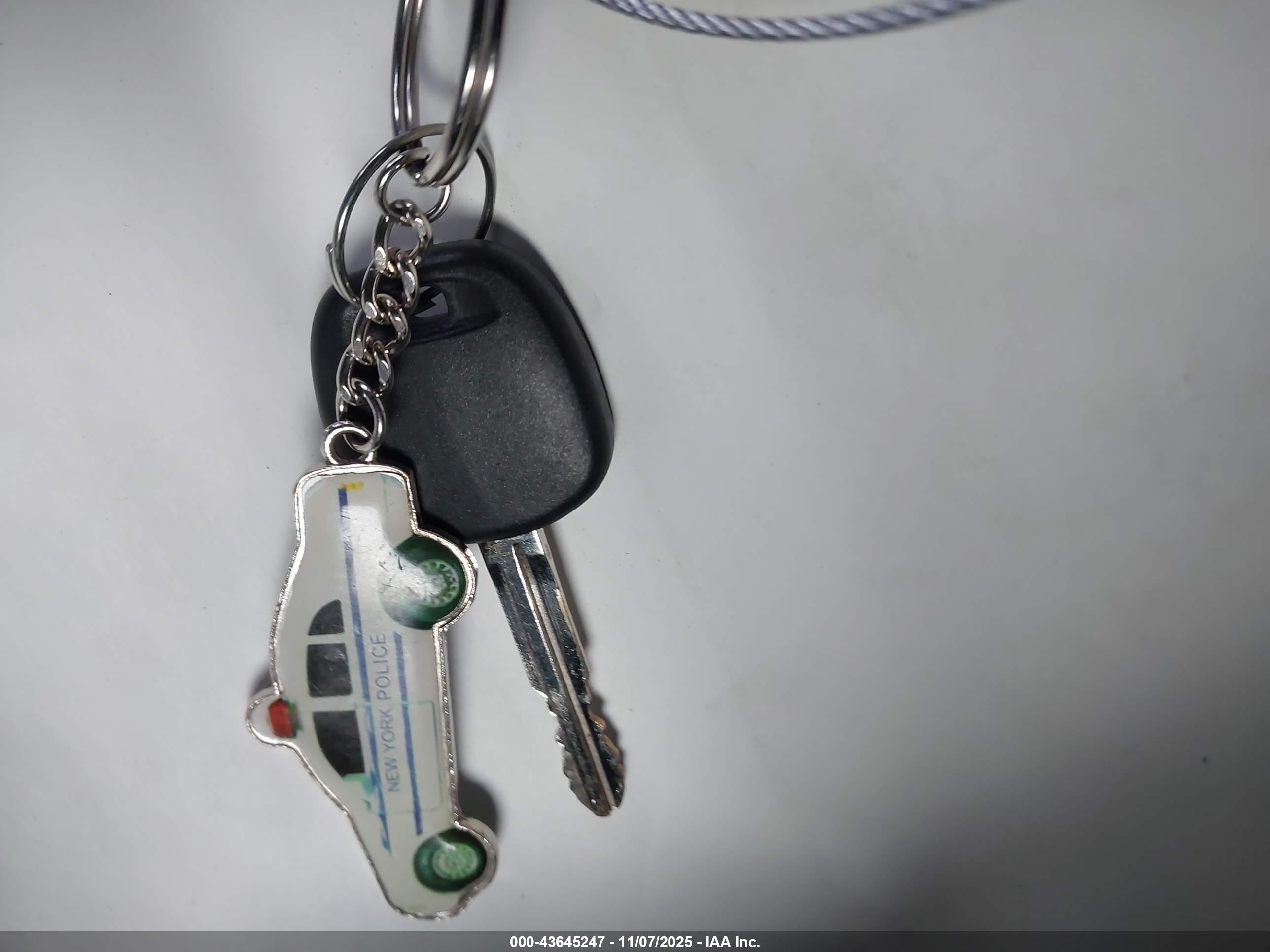 TOYOTA RAV4 image 11