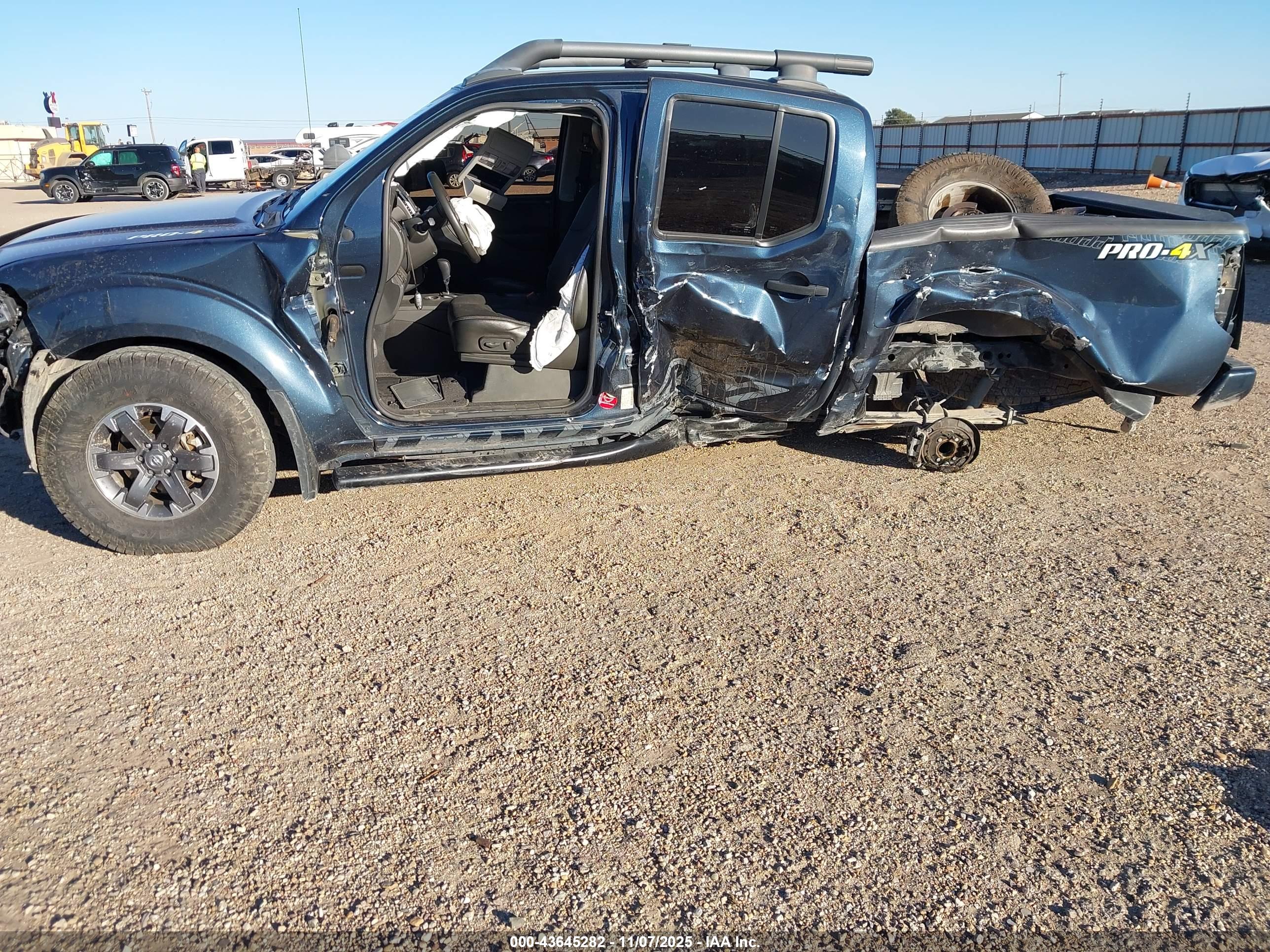 NISSAN FRONTIER image 6