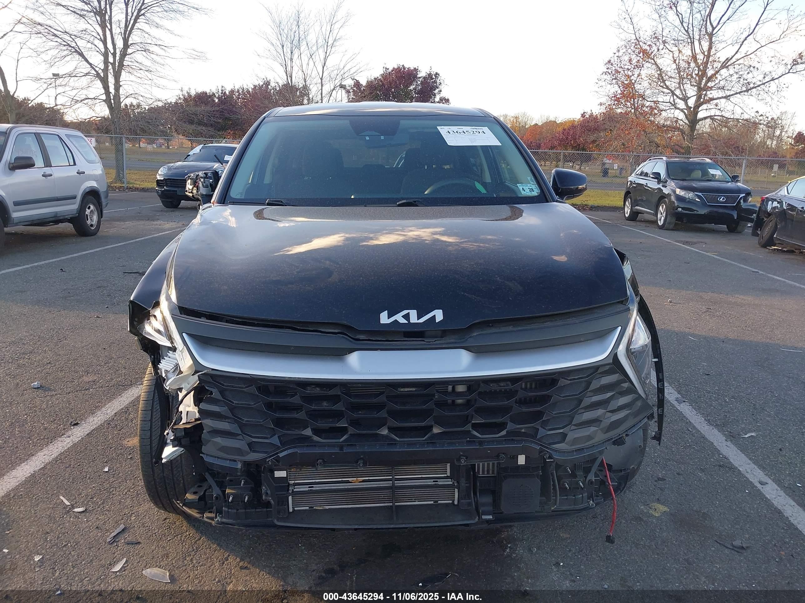 KIA SPORTAGE image 6