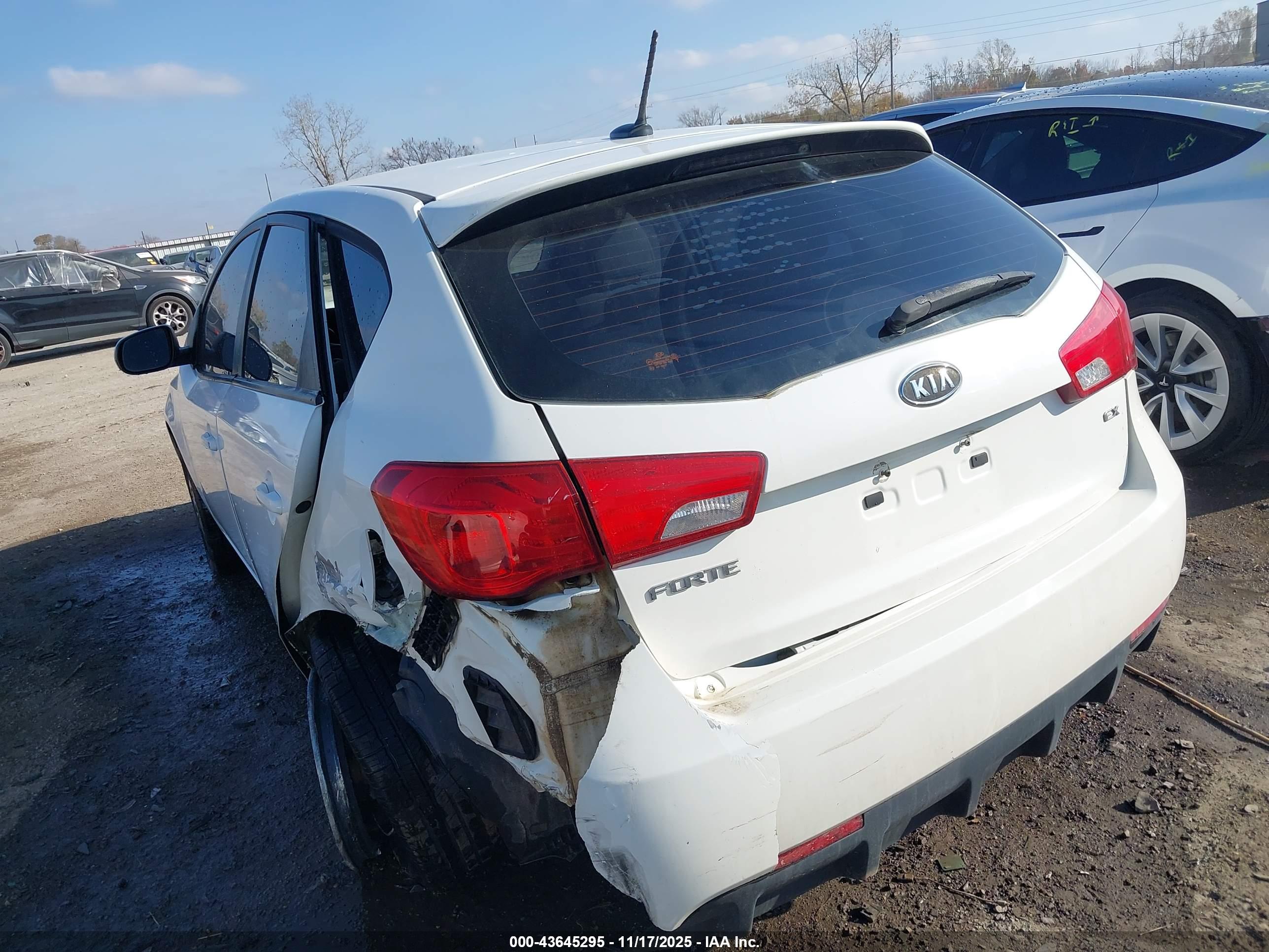 KIA FORTE image 3