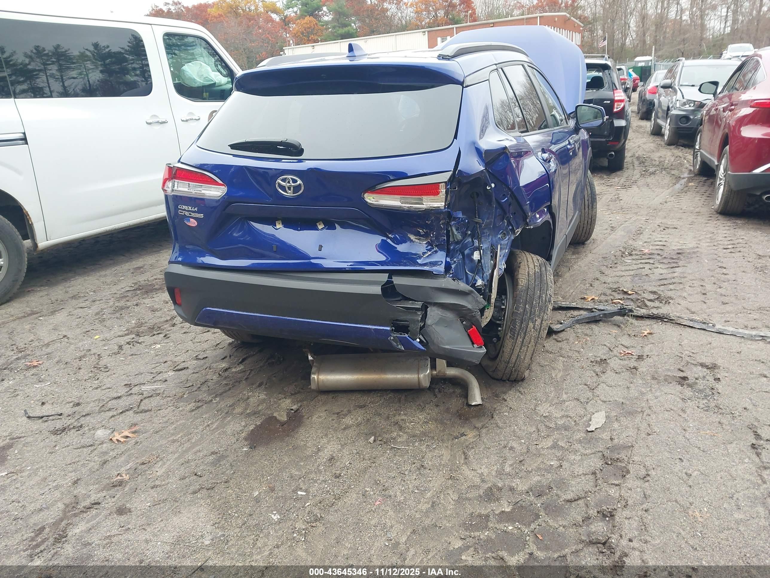 TOYOTA COROLLA image 6