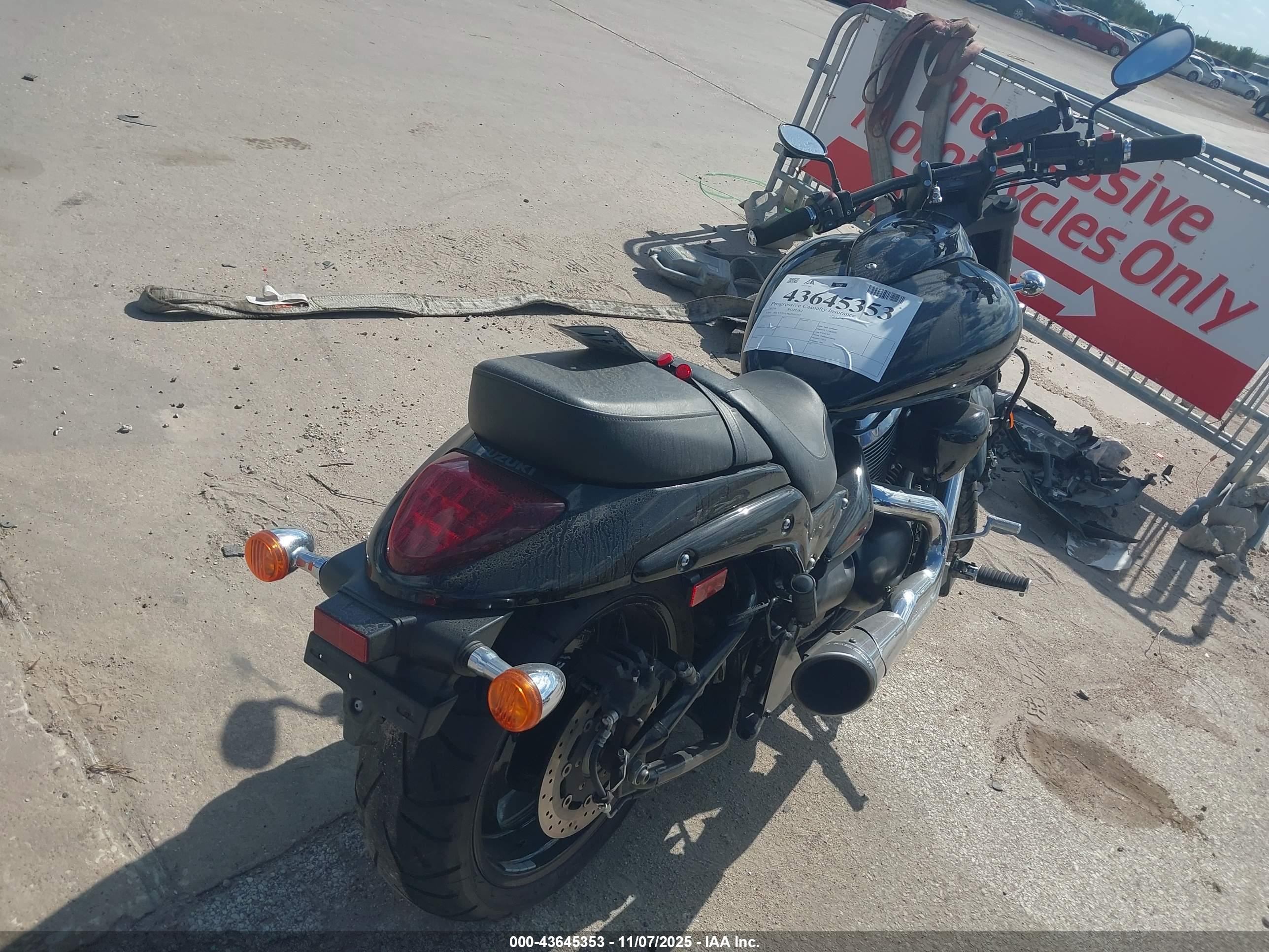 SUZUKI VZ1500 image 4
