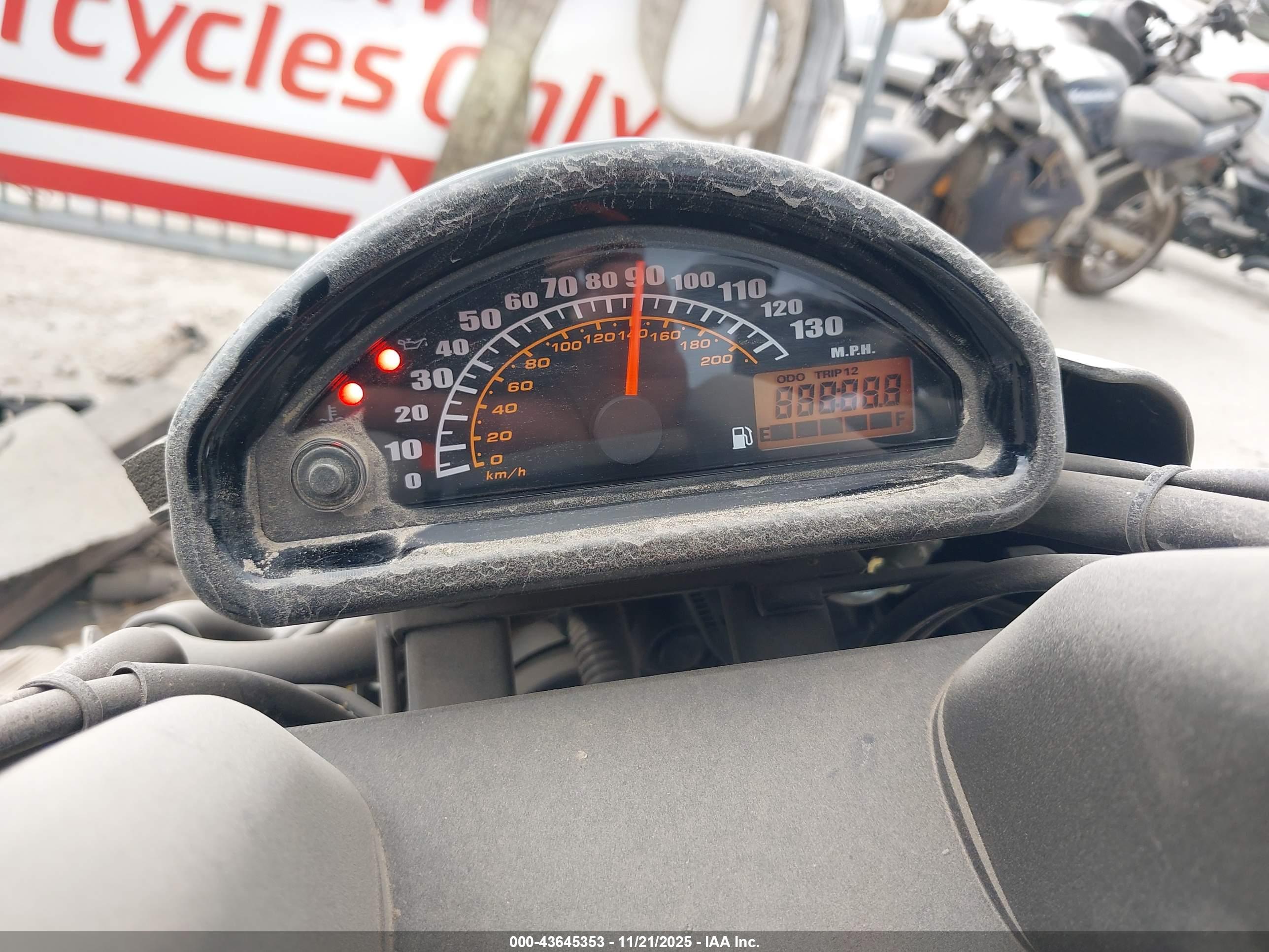 SUZUKI VZ1500 image 7