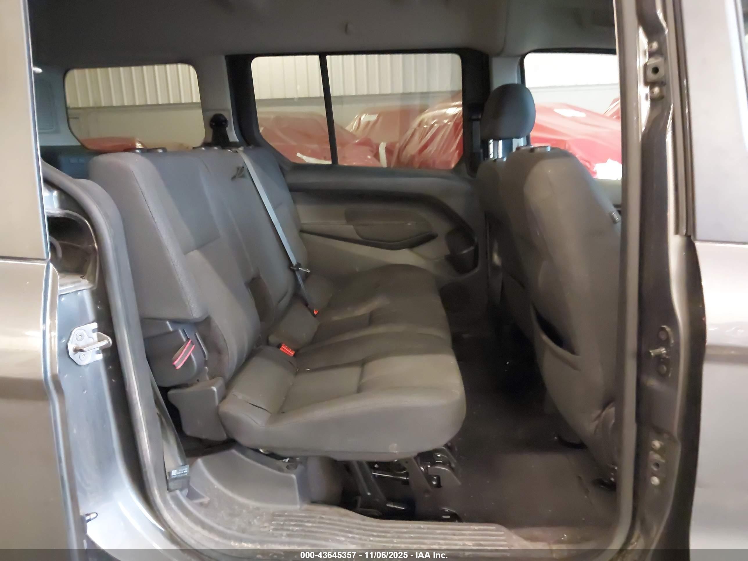 FORD TRANSIT image 8