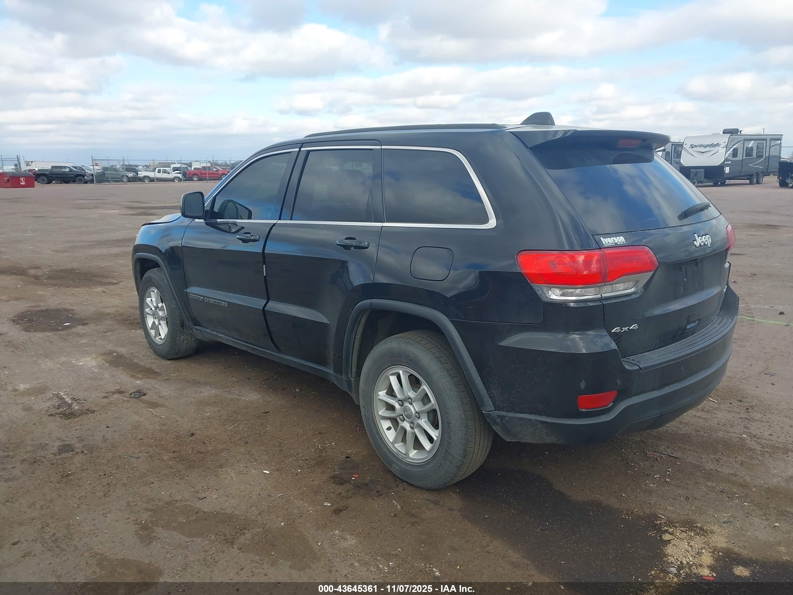 JEEP GRAND image 3