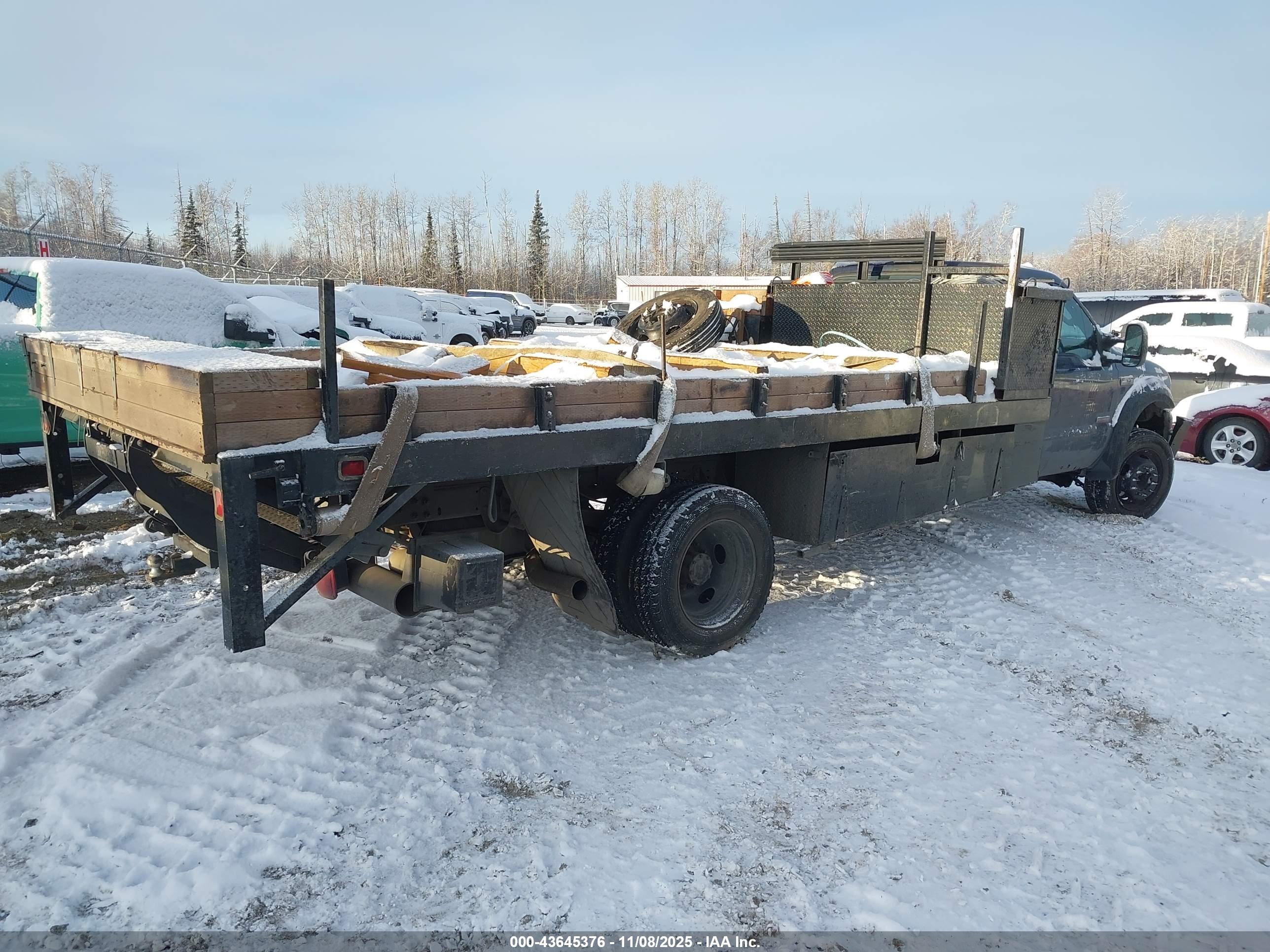 FORD F-550 image 4
