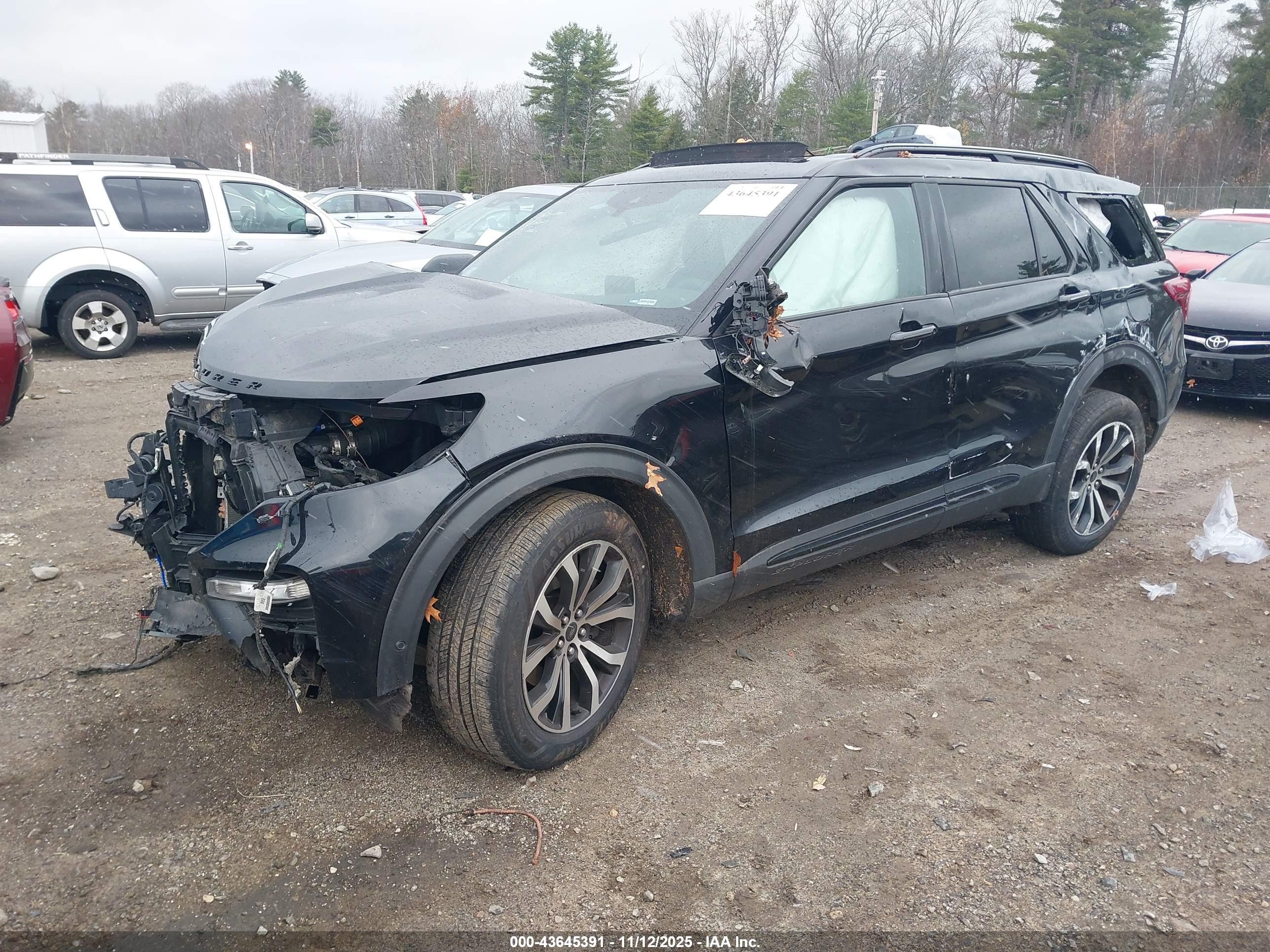 FORD EXPLORER image 2