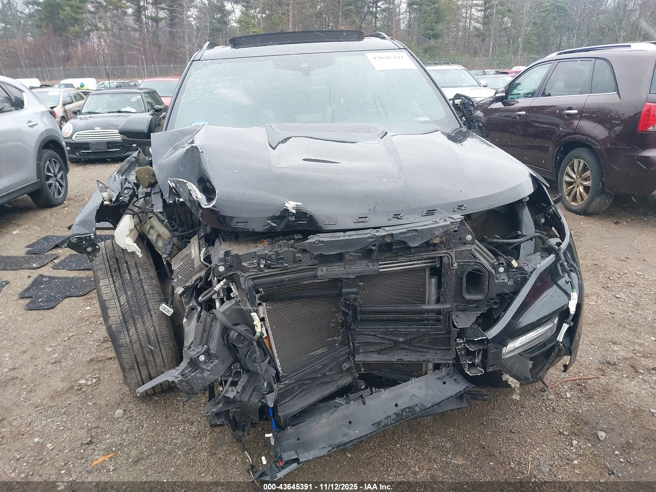 FORD EXPLORER image 6