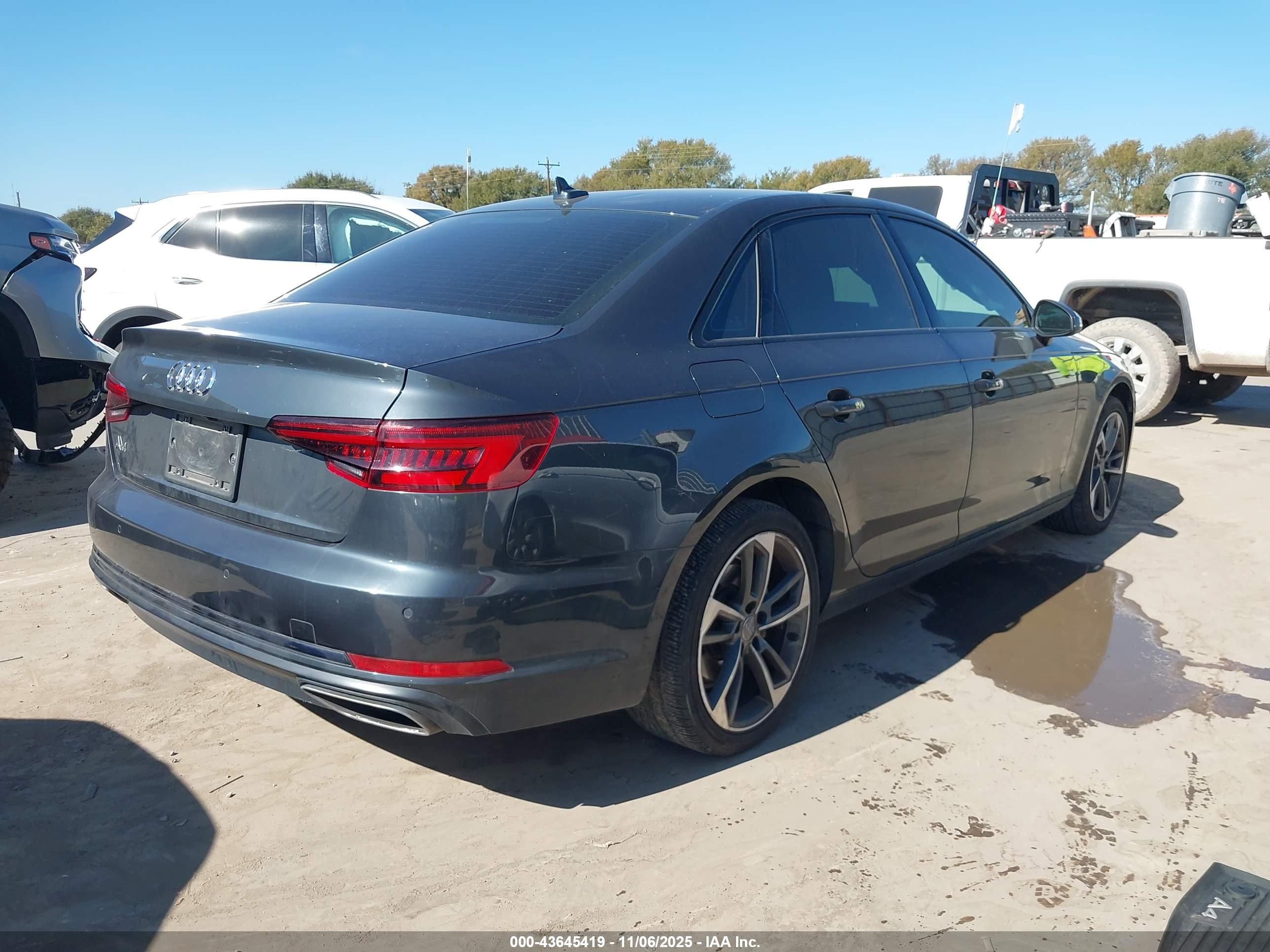 AUDI A4 image 4