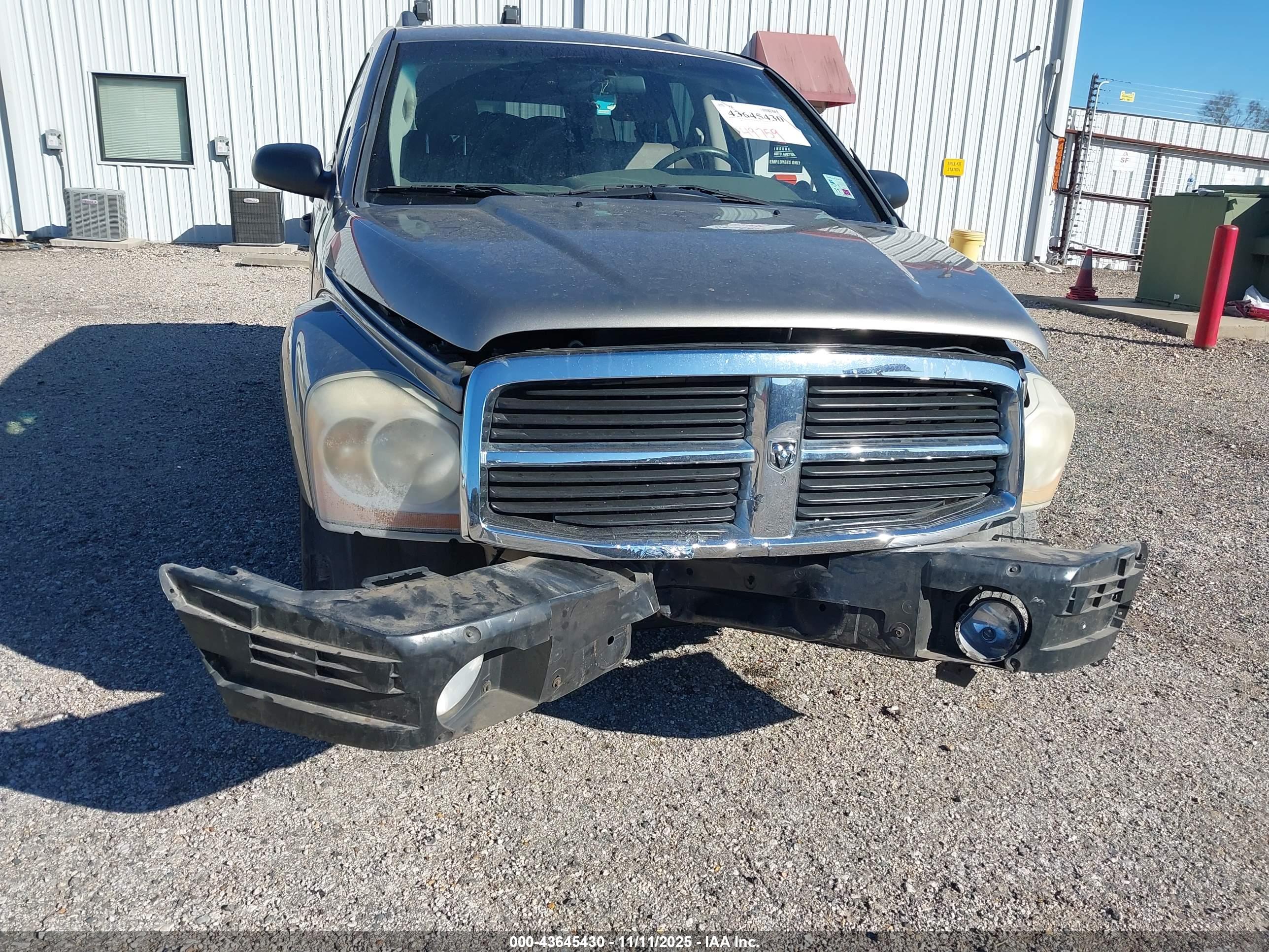 DODGE DURANGO image 6