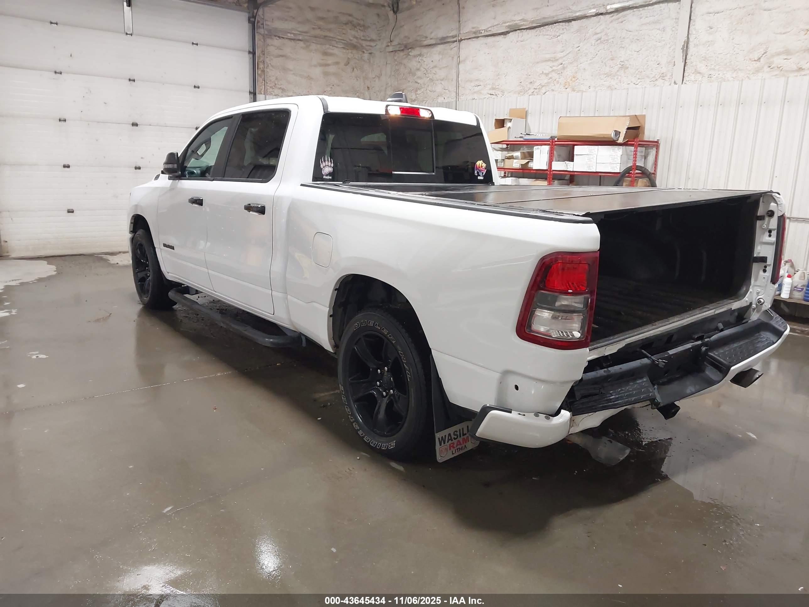 RAM 1500 image 3