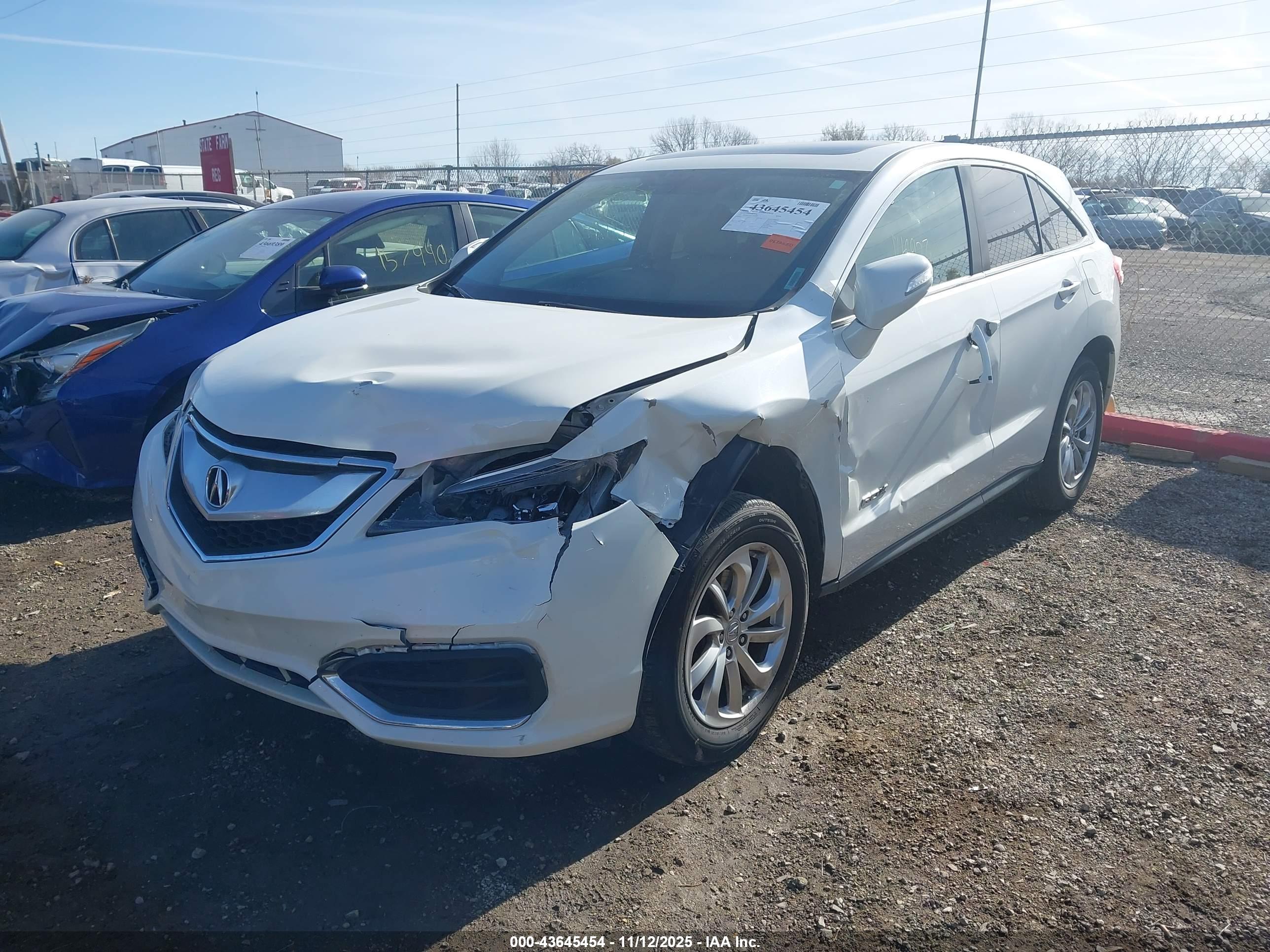 ACURA RDX image 6