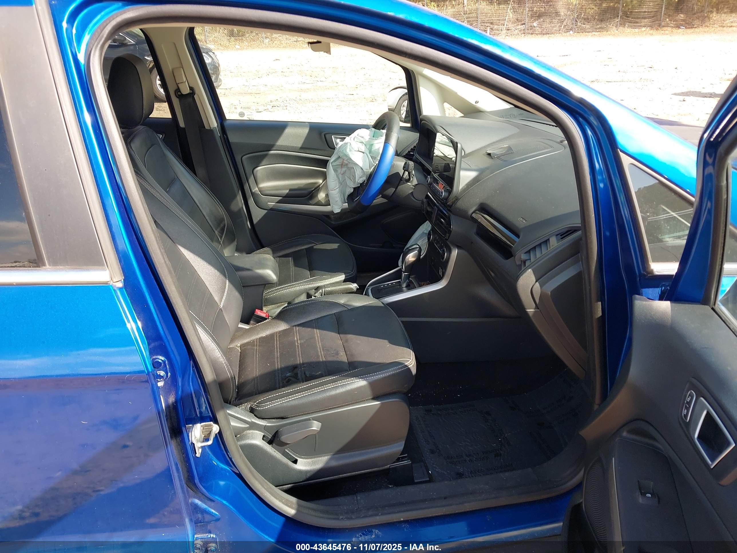 FORD ECOSPORT image 5