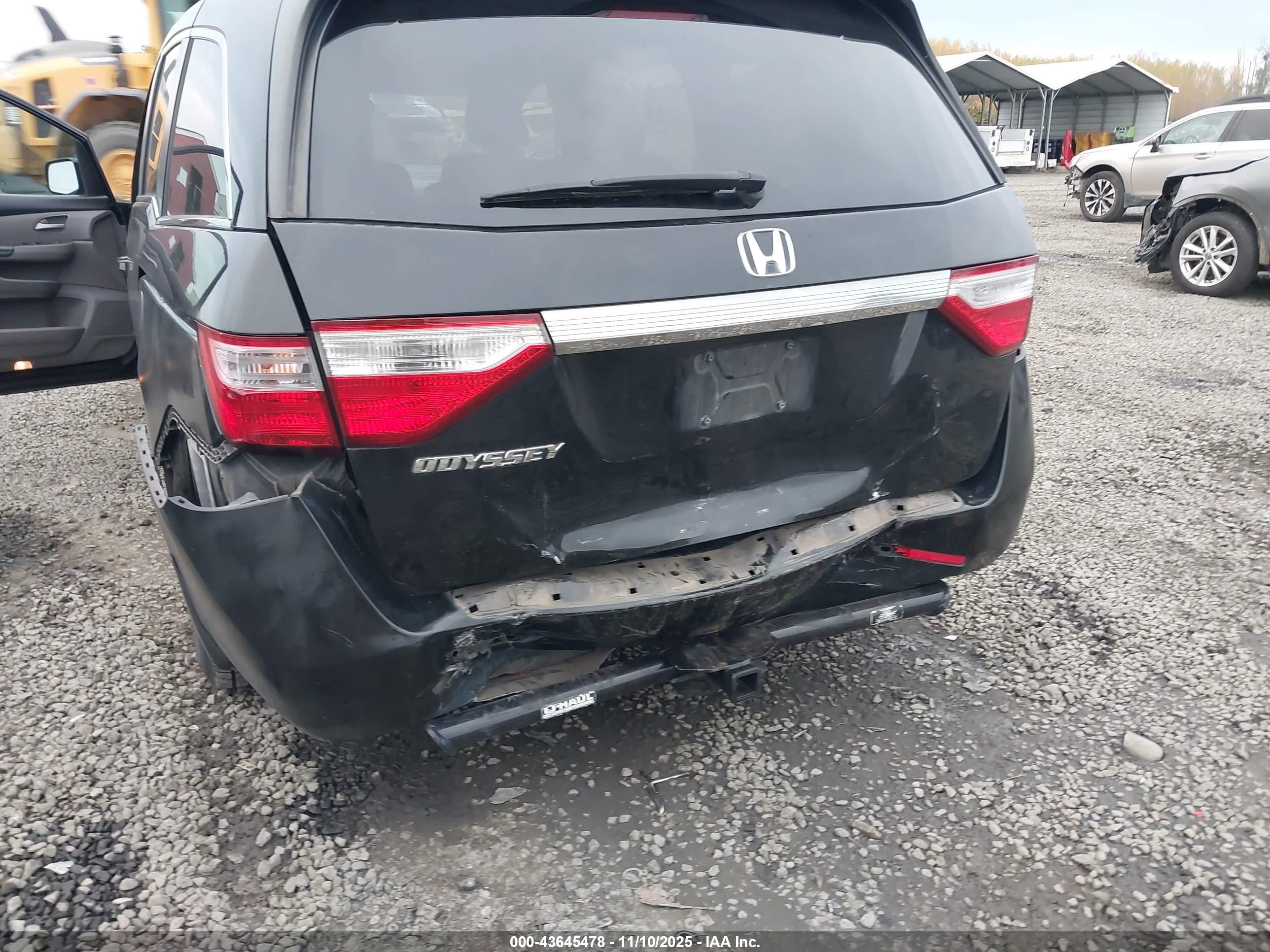 HONDA ODYSSEY image 6