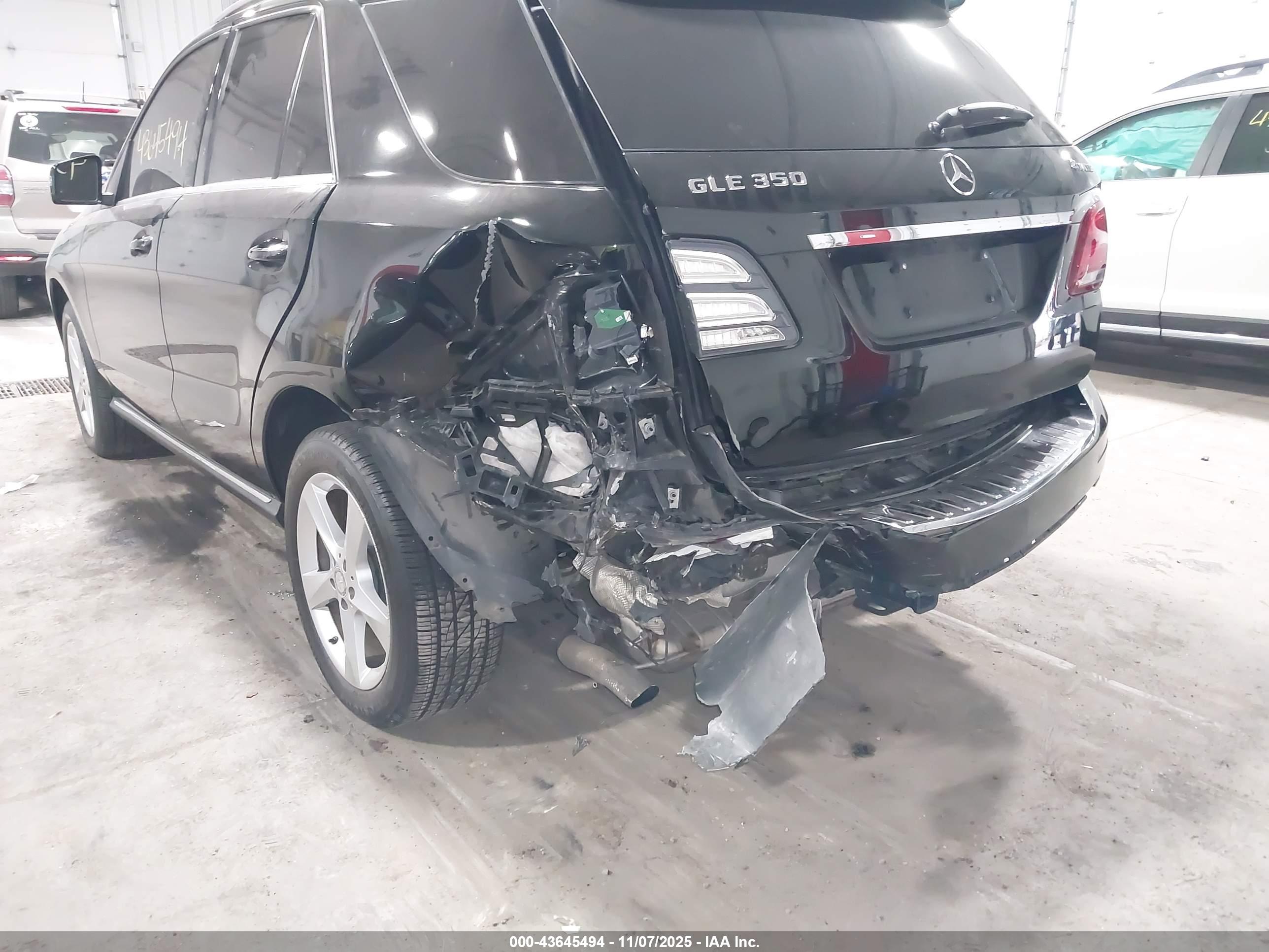 MERCEDES-BENZ GLE image 6