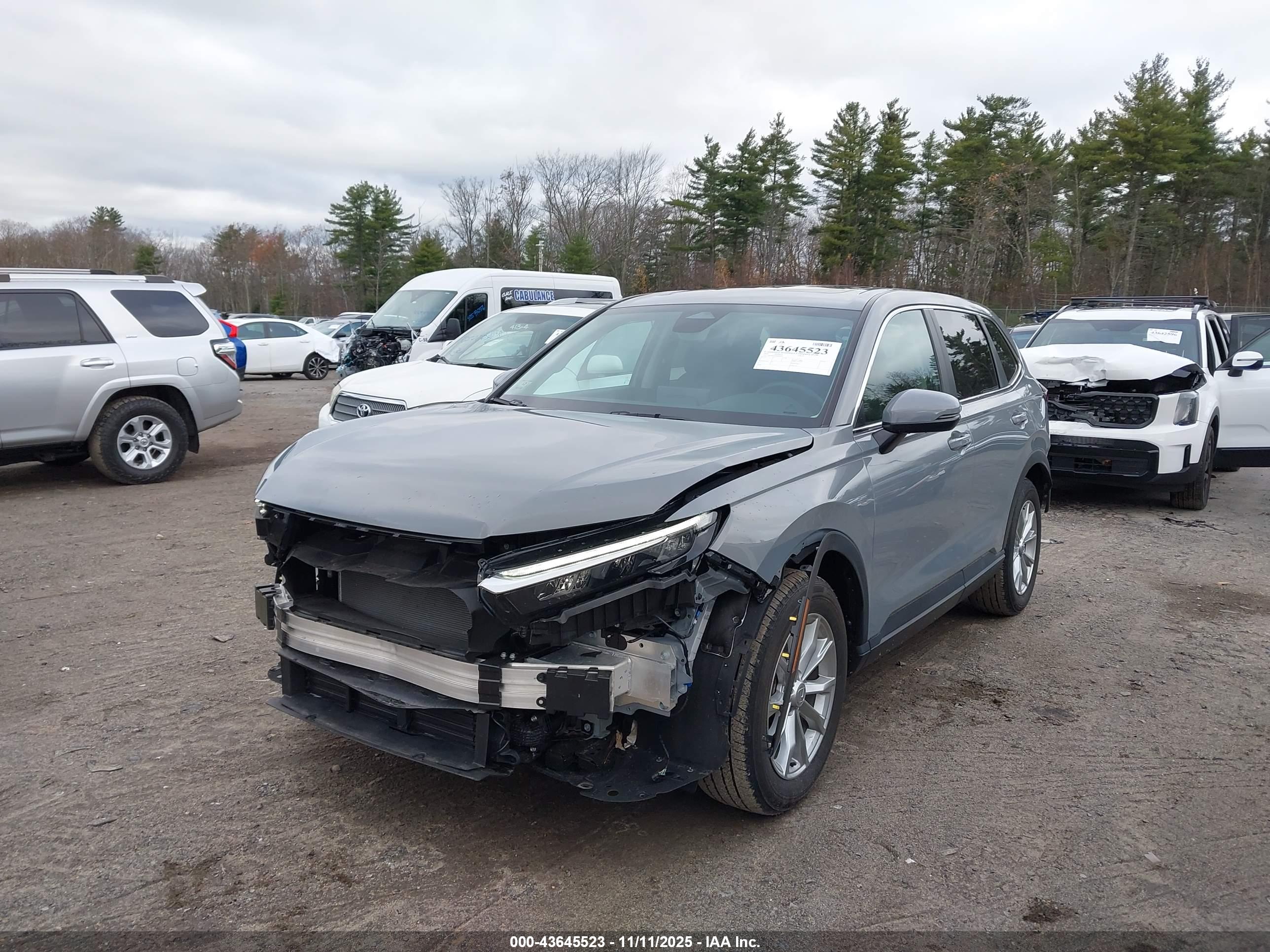 HONDA CR-V image 2