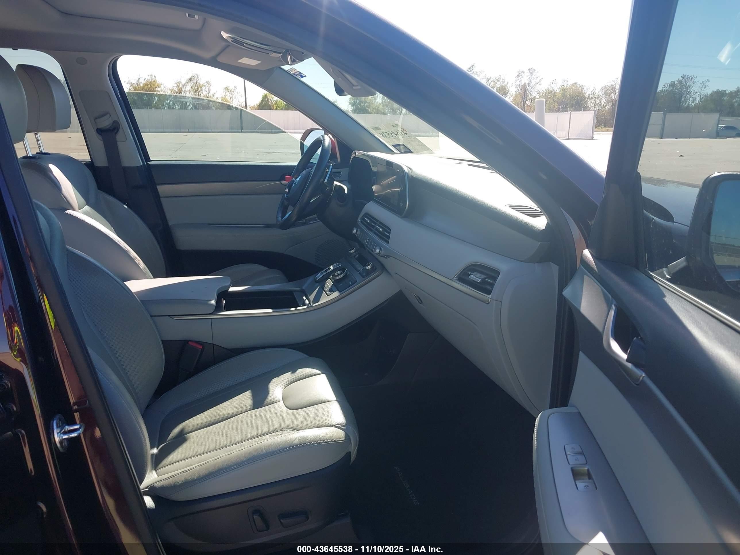 HYUNDAI PALISADE image 5