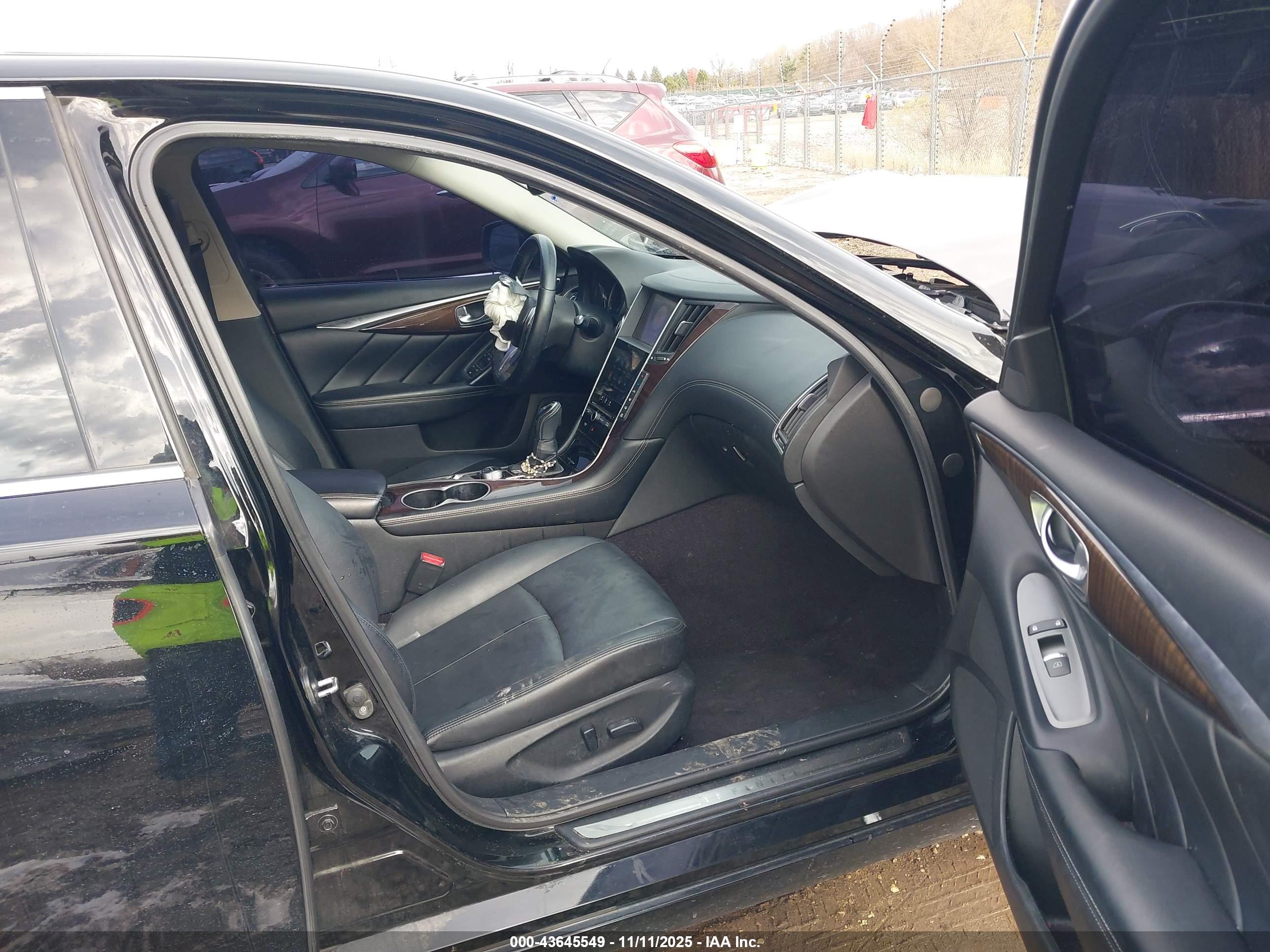 INFINITI Q50 image 5