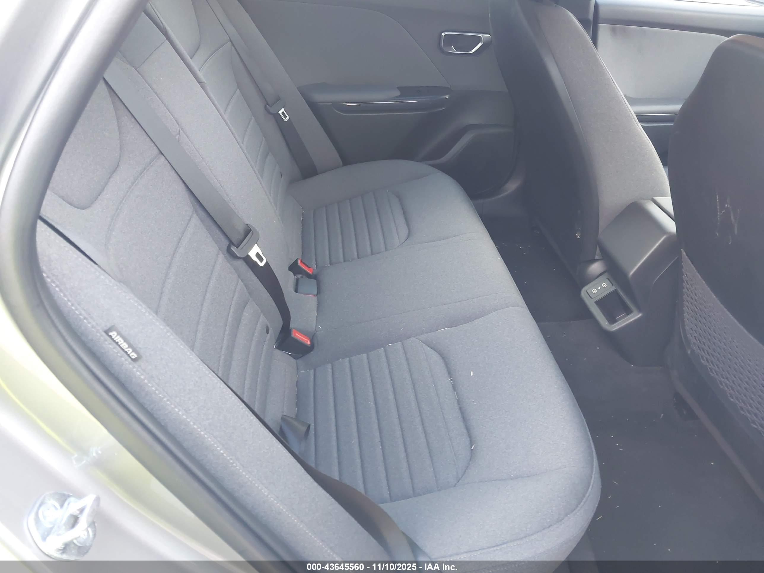 KIA K4 image 8