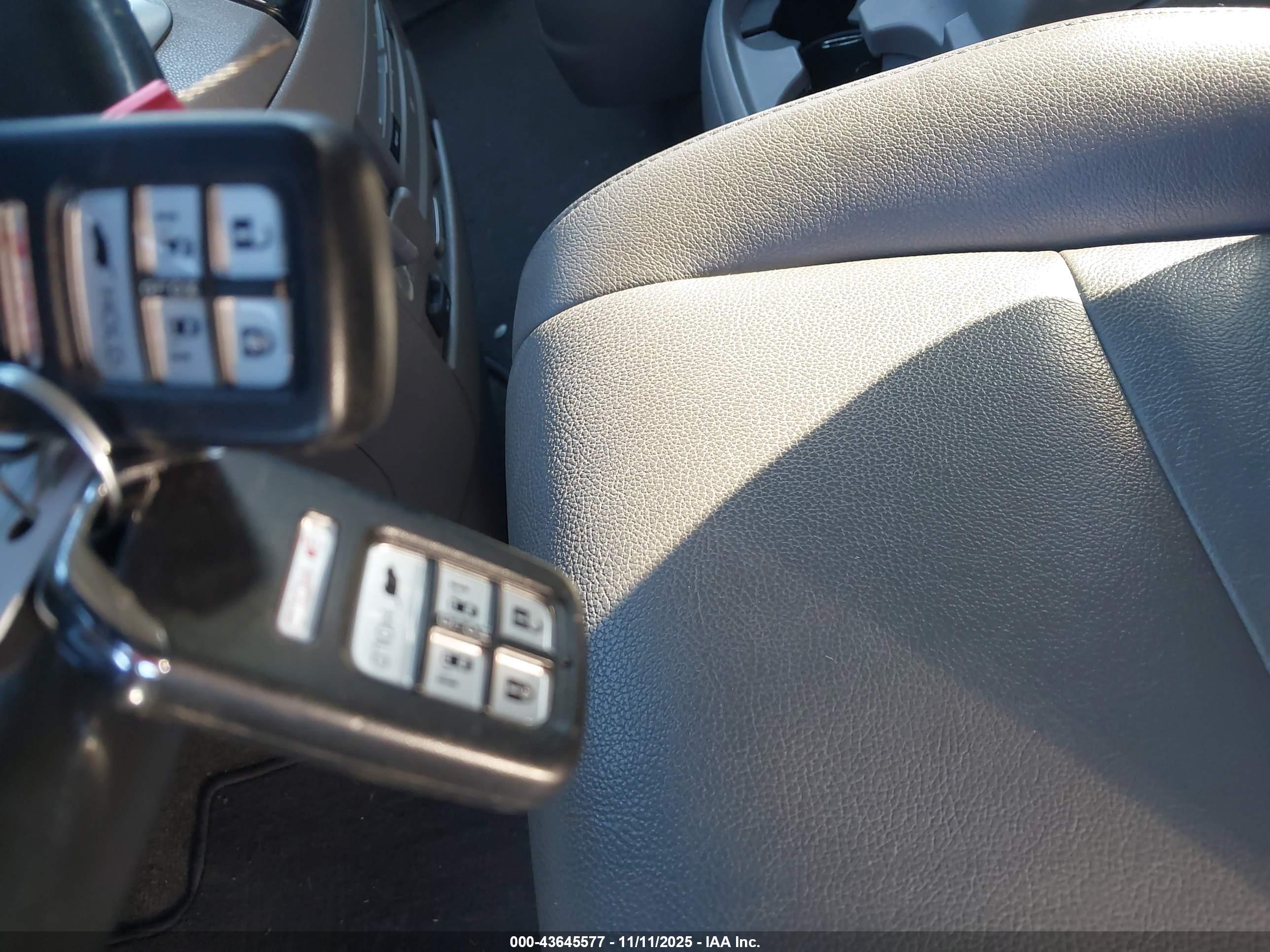 HONDA ODYSSEY image 11