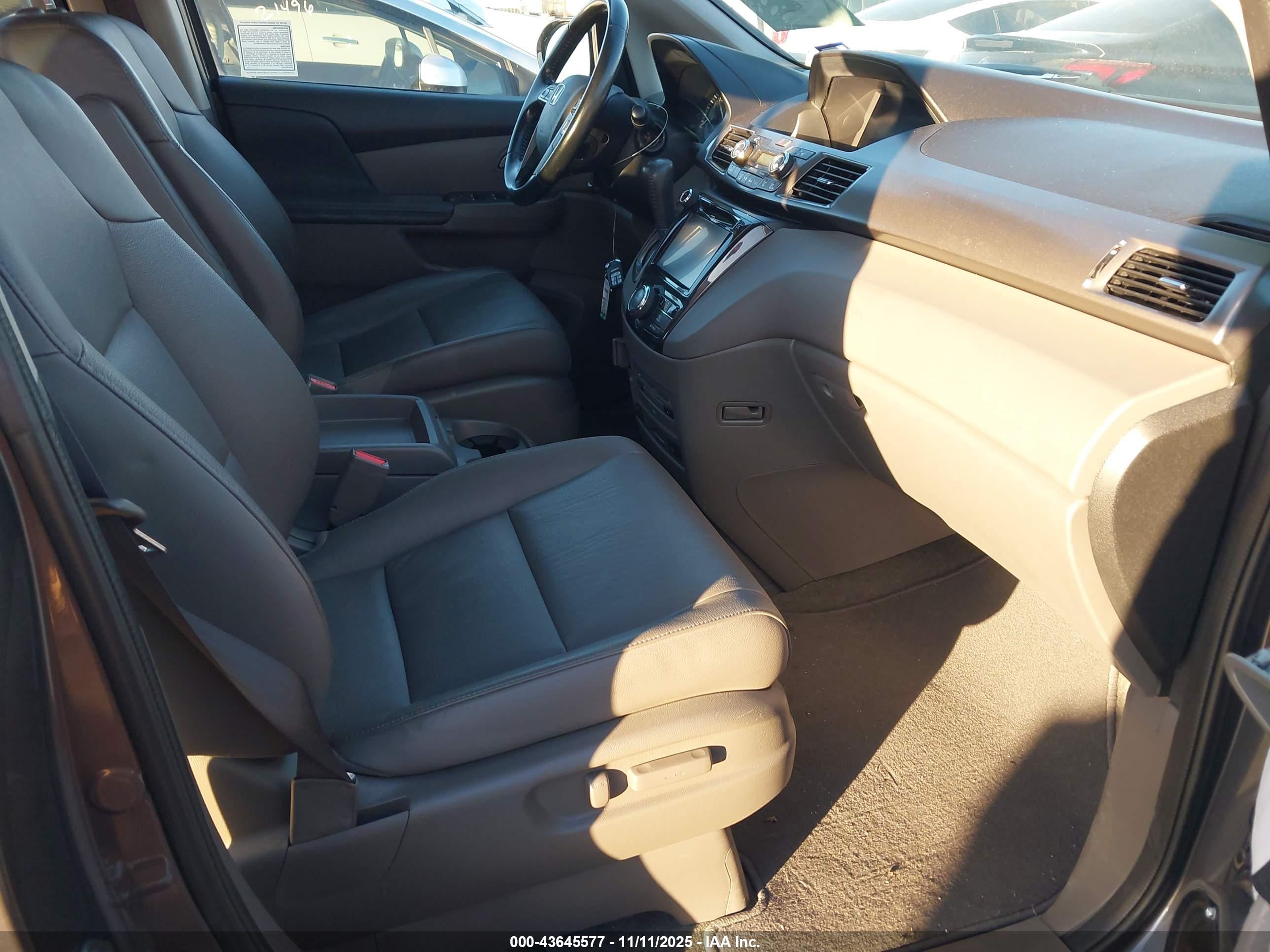 HONDA ODYSSEY image 5