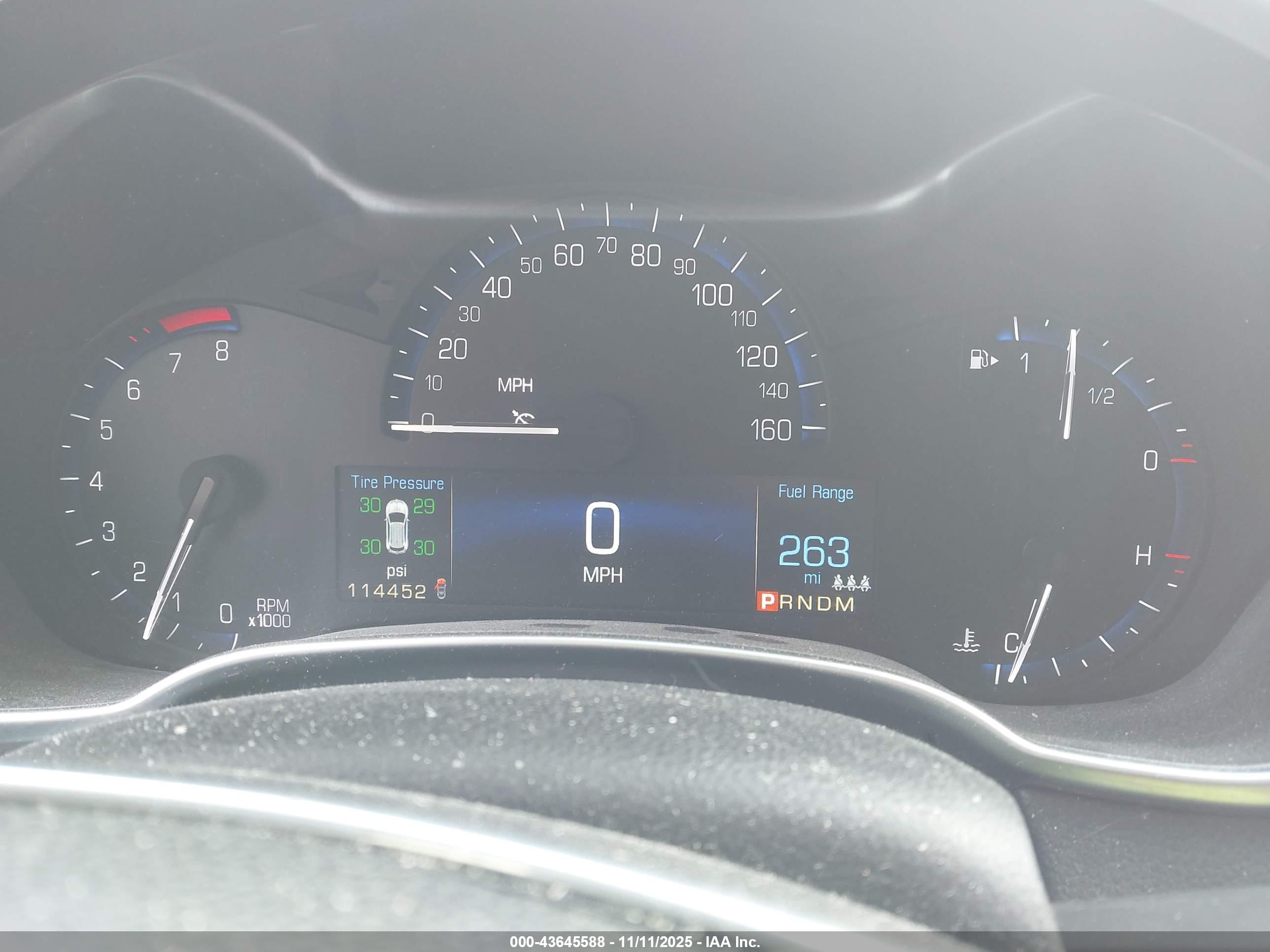 CADILLAC SRX image 7