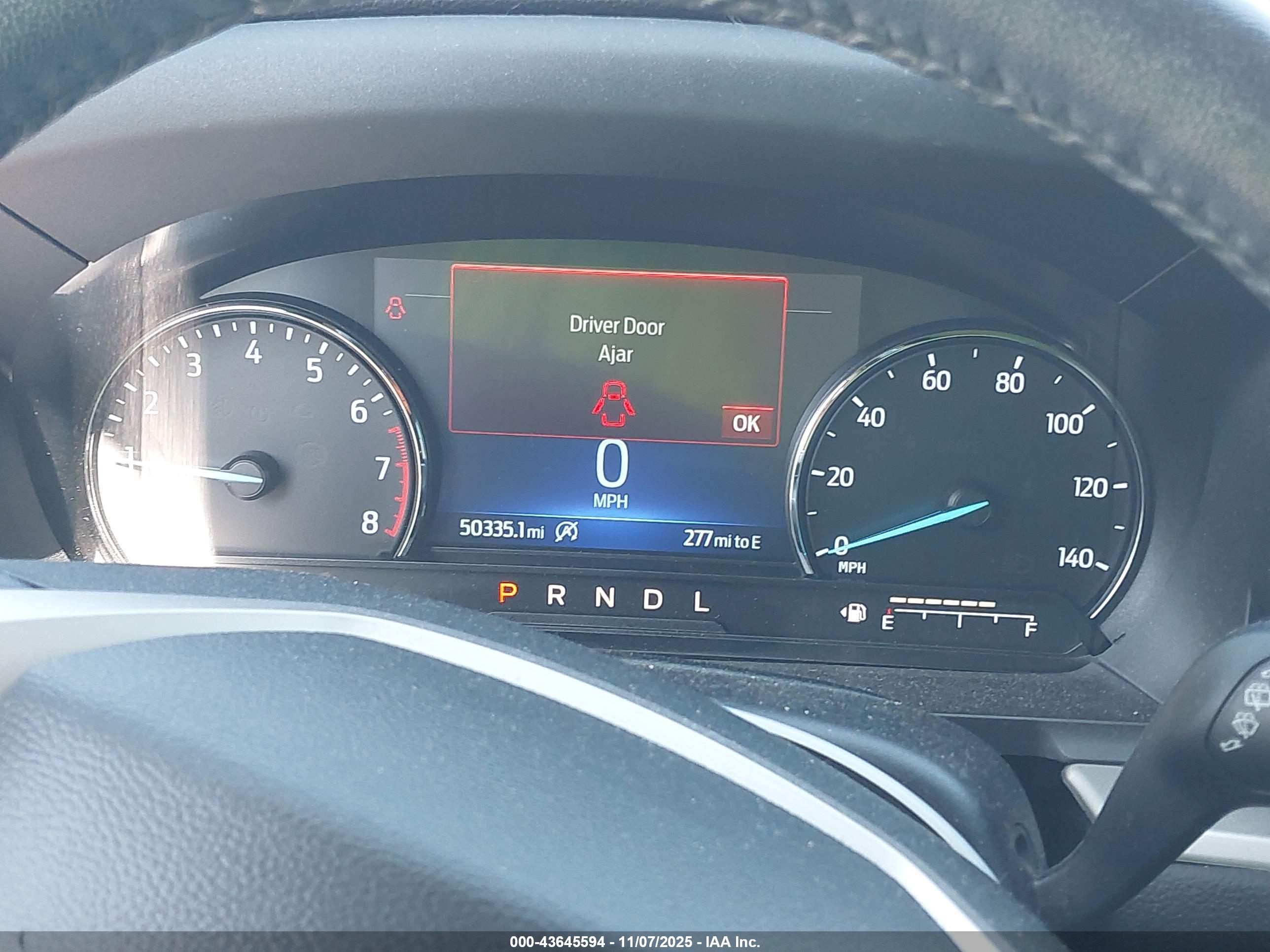 FORD EXPLORER image 7