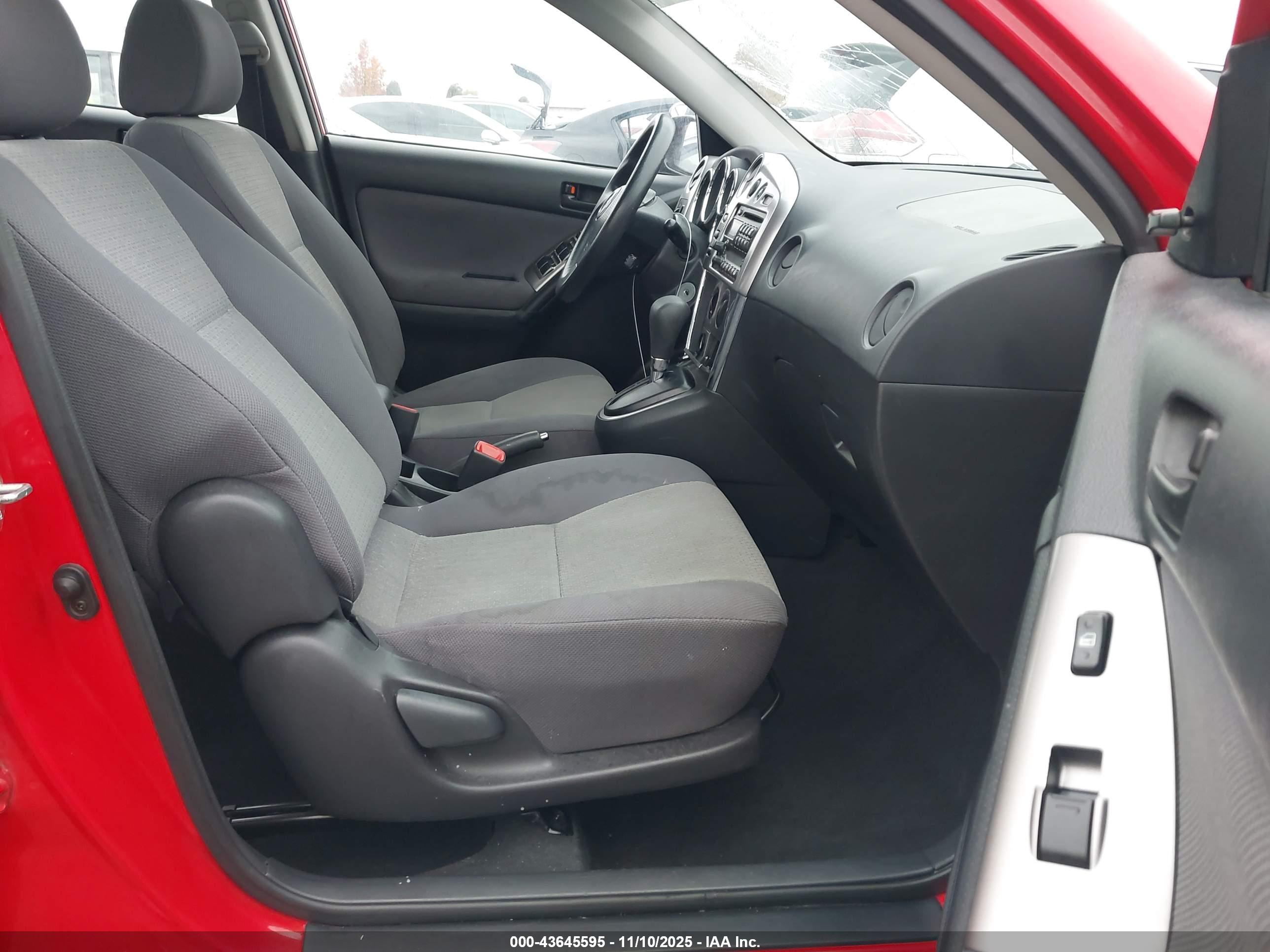 TOYOTA MATRIX image 5