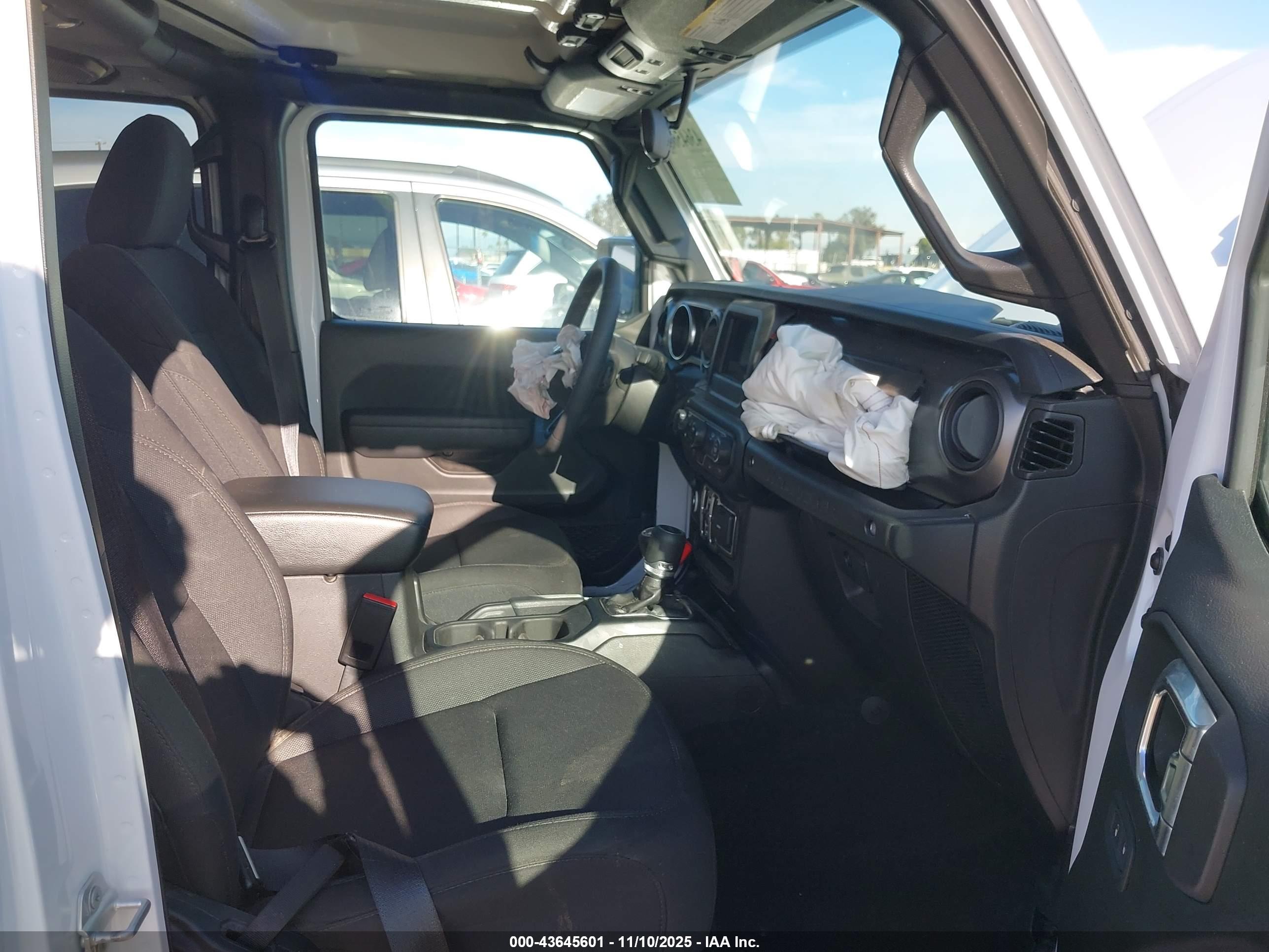 JEEP WRANGLER image 5