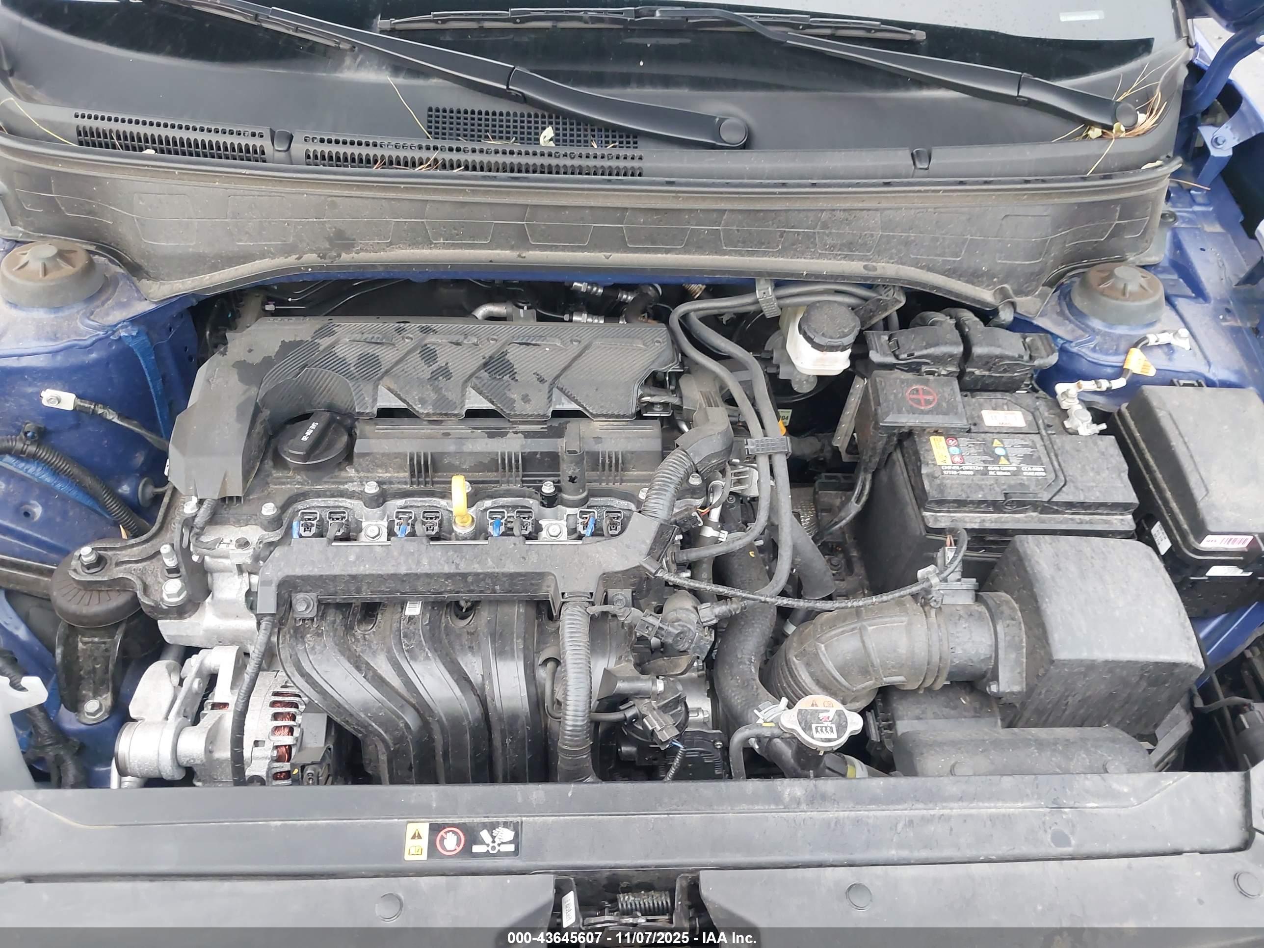 HYUNDAI VENUE image 10