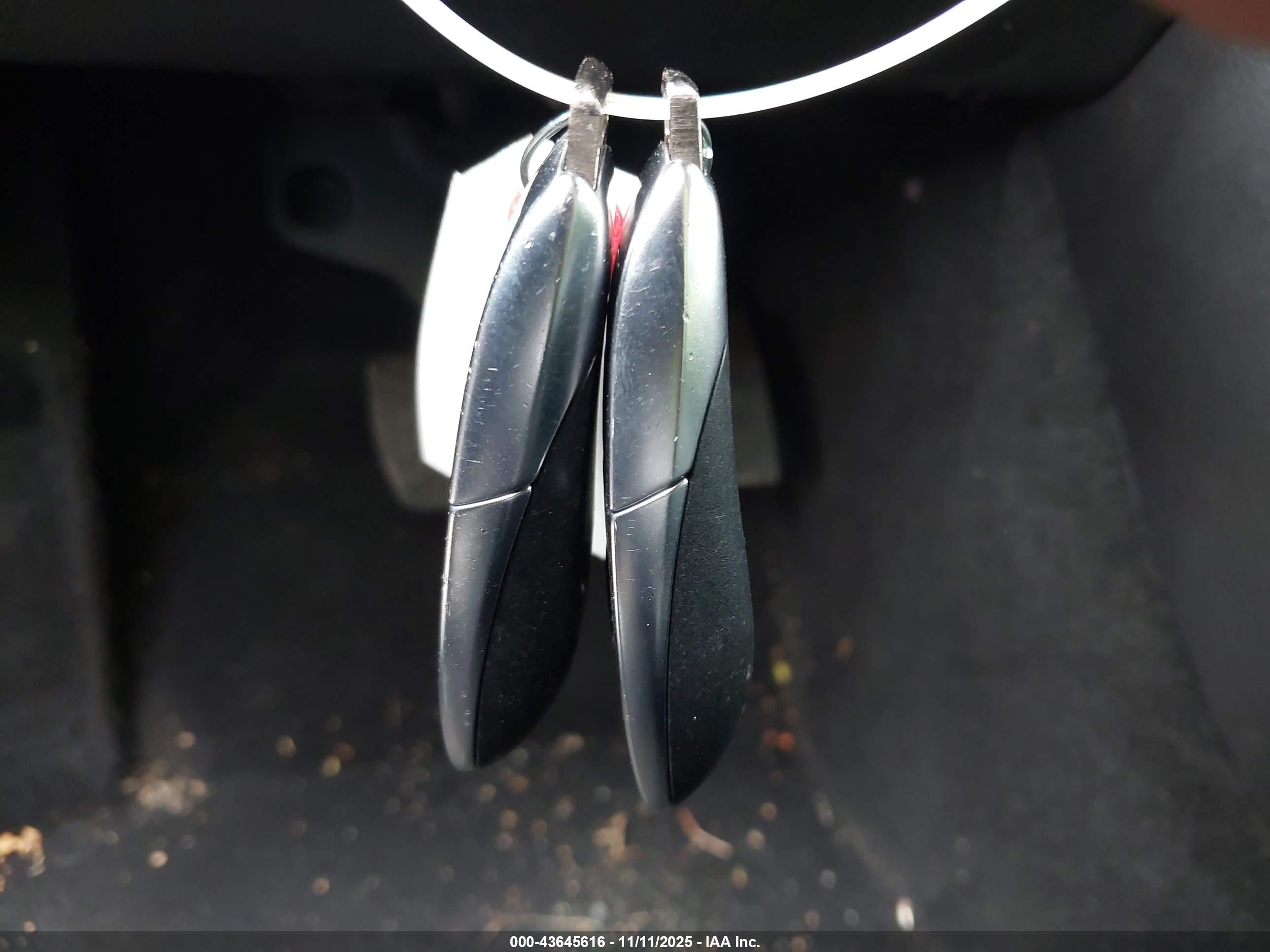 MERCEDES-BENZ EQB image 11